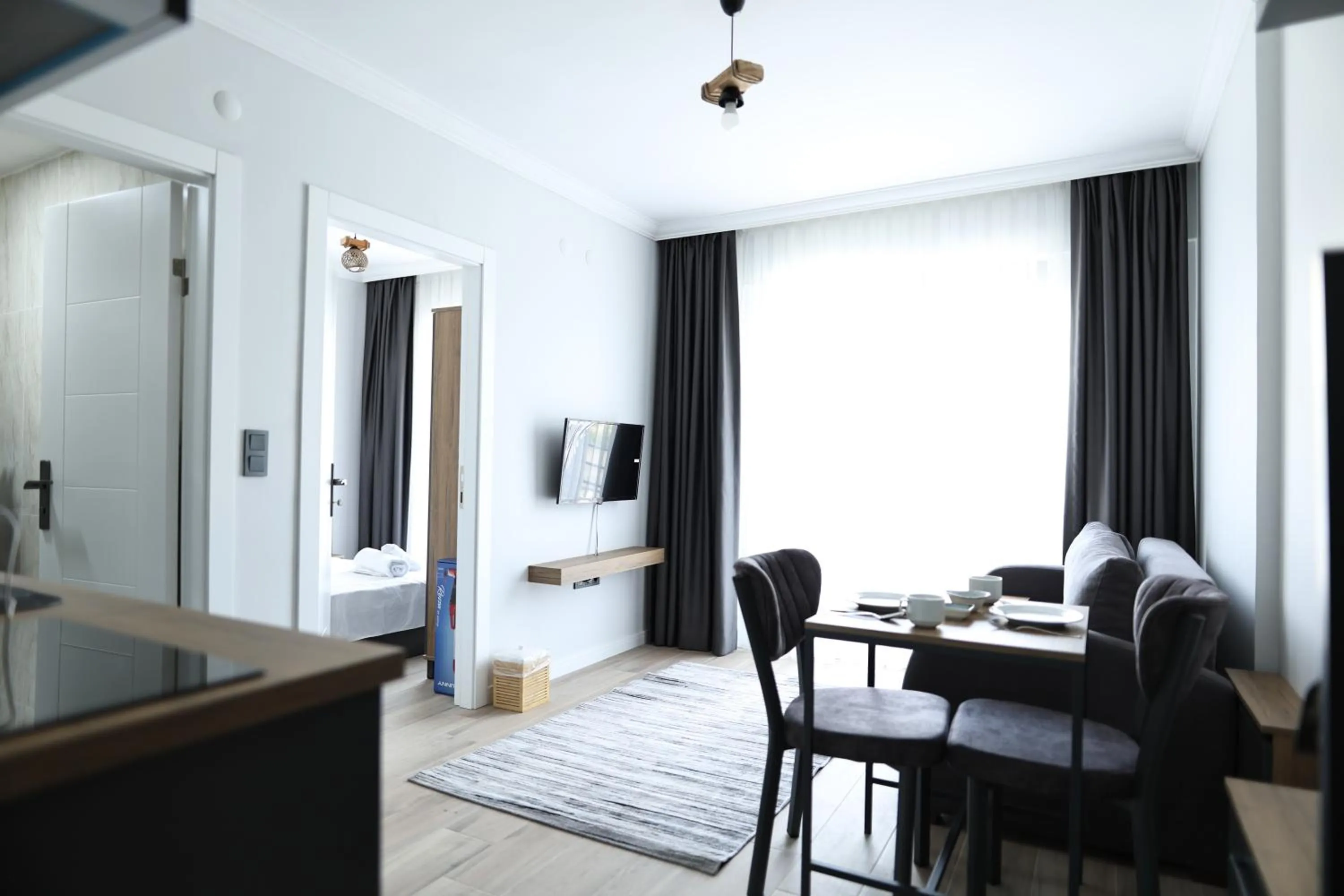 TV and multimedia, Bed in Deluna Yaşamkent