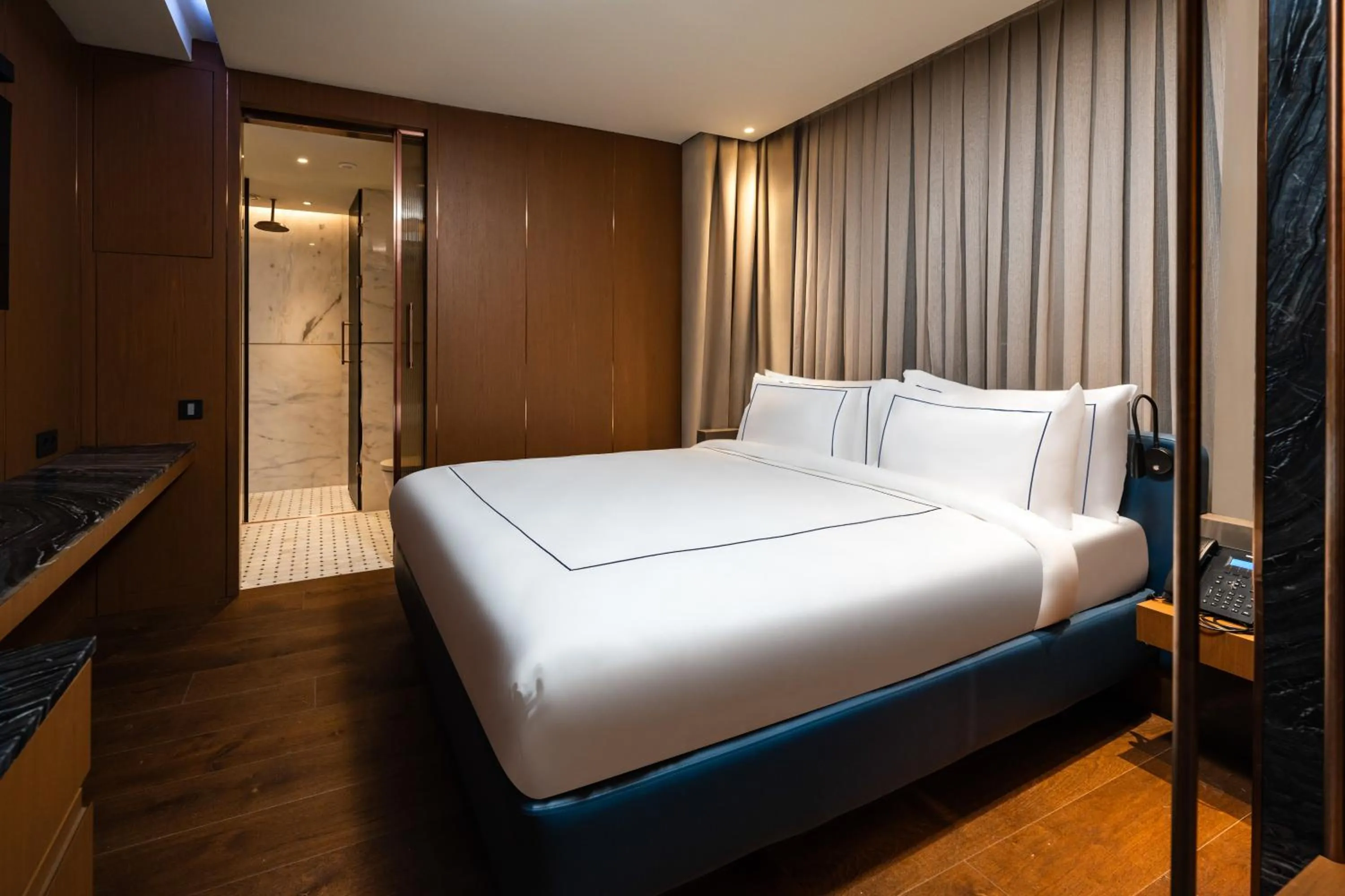 Bedroom, Bed in Sura Concept Hotel