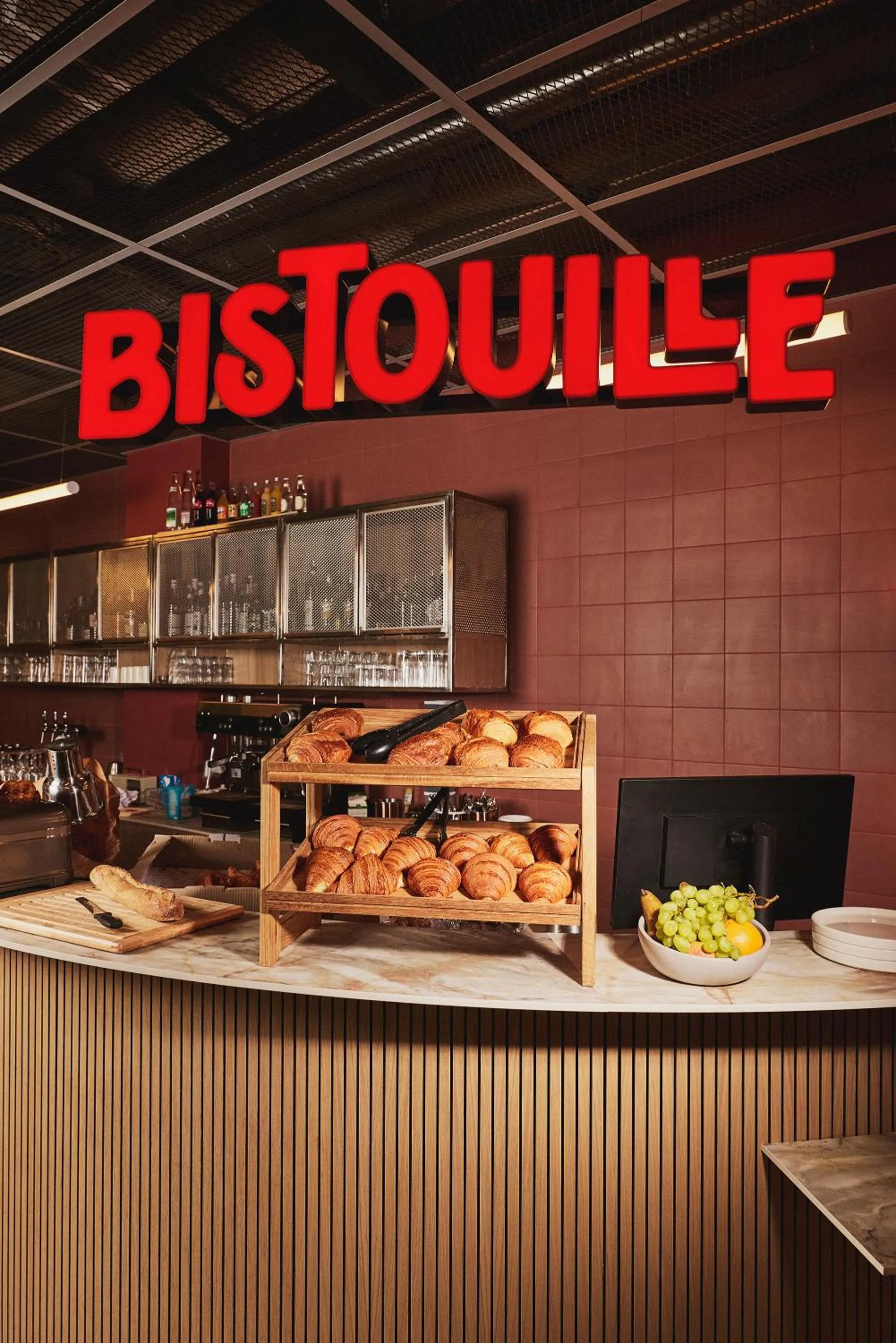 Breakfast in lyf Gambetta Paris