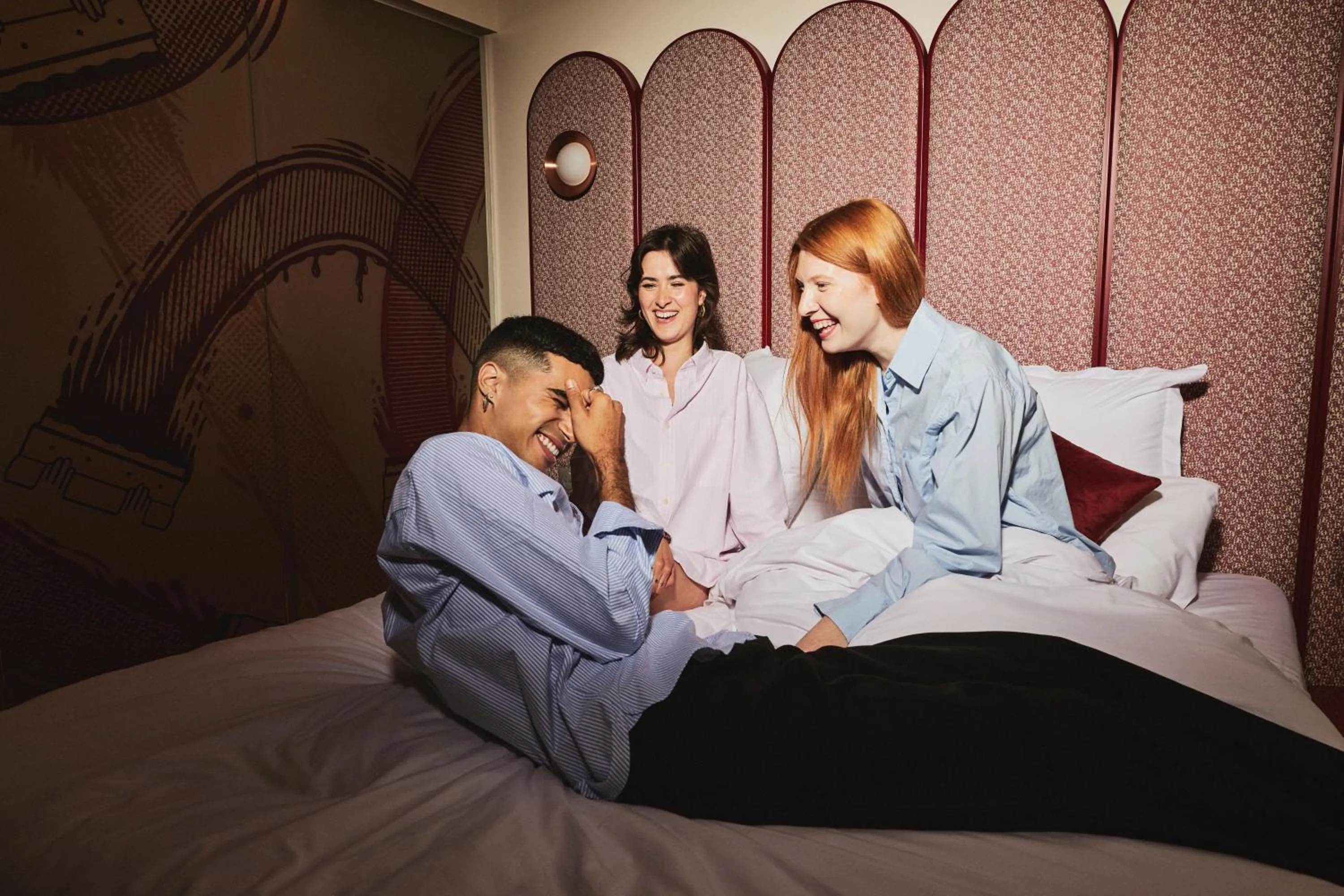 Bed in lyf Gambetta Paris