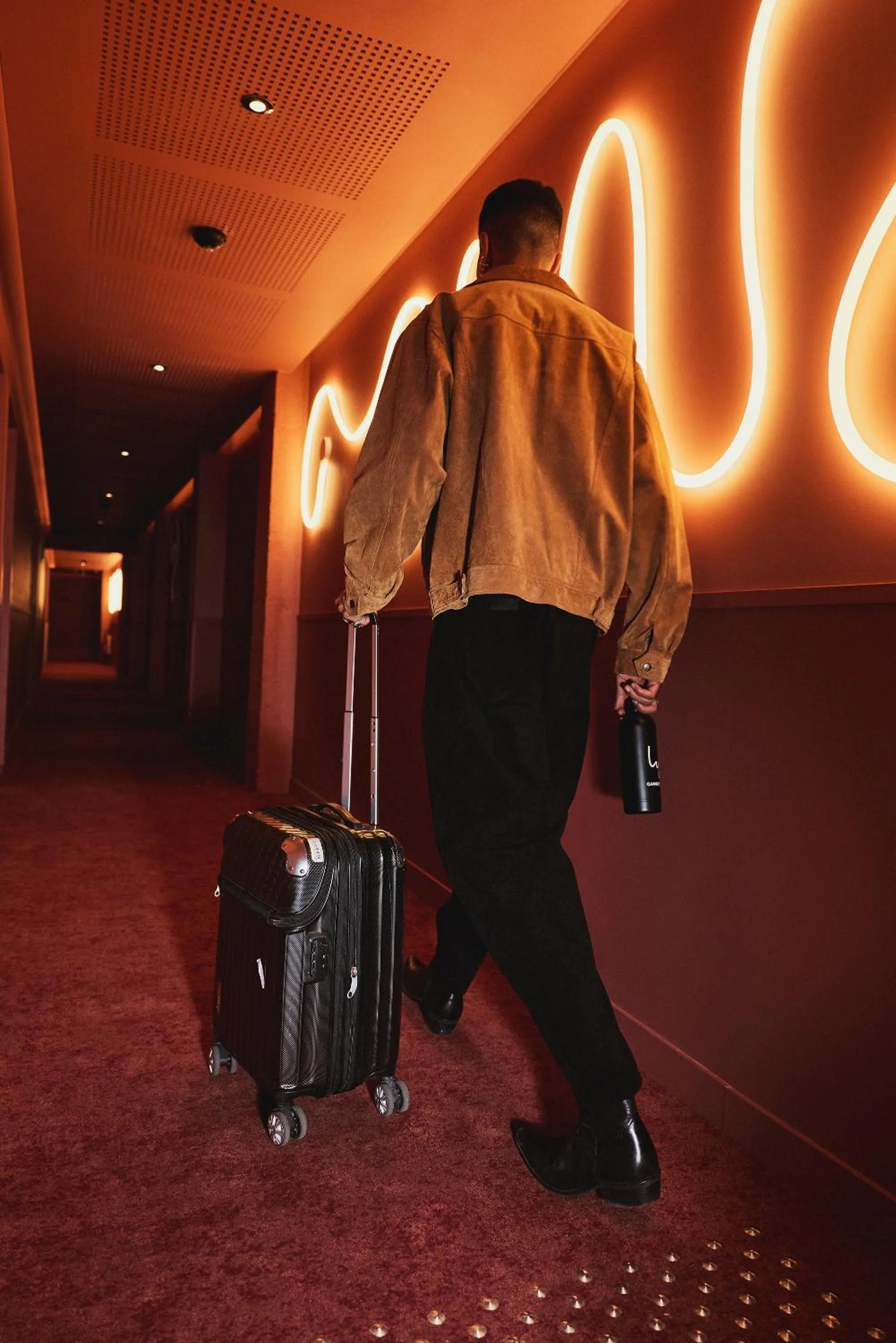 People in lyf Gambetta Paris