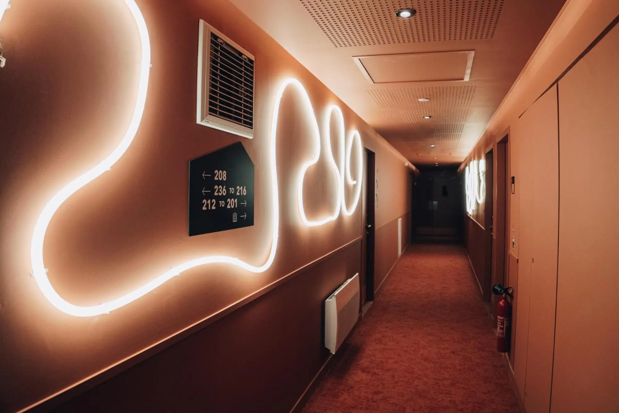 Decorative detail in lyf Gambetta Paris