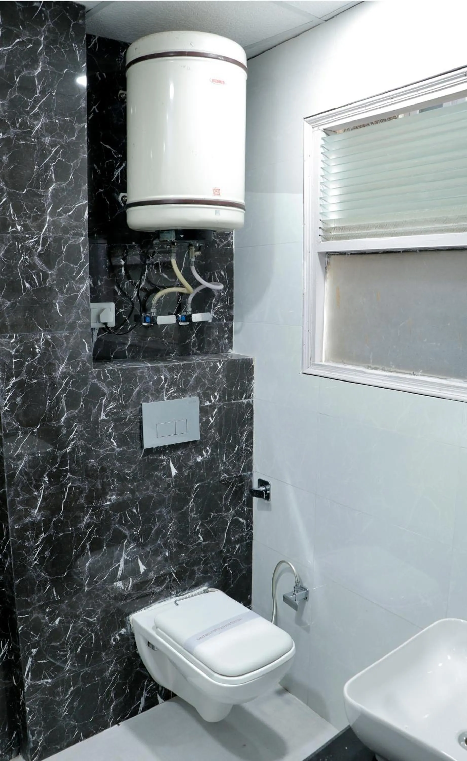 Bathroom in Hotel Raghunath