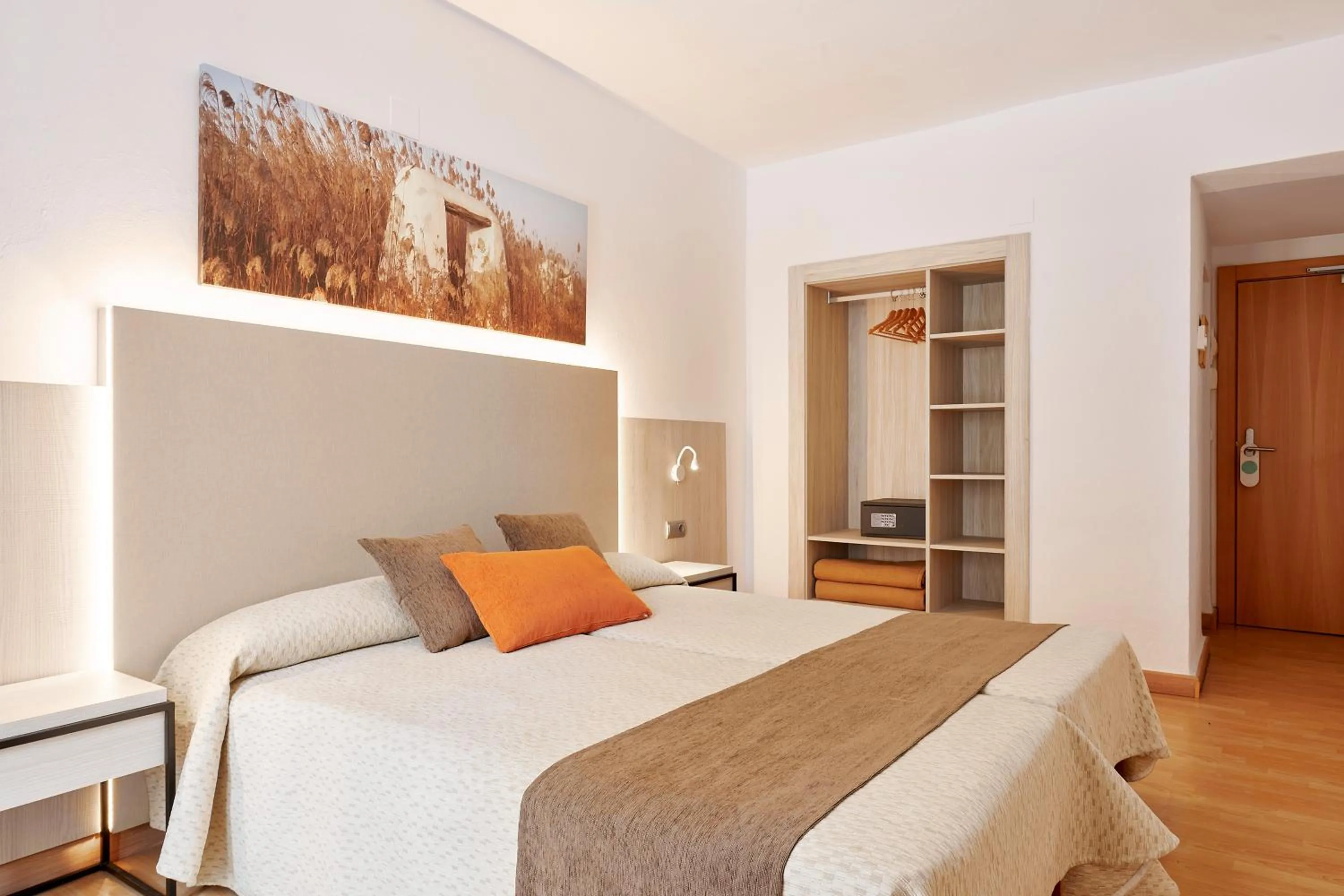 Bed in Hotel Florencio Ibiza