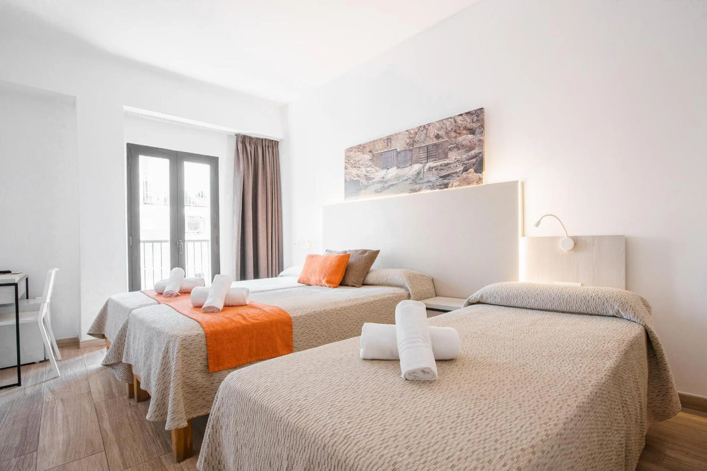 Bedroom, Bed in Hotel Florencio Ibiza