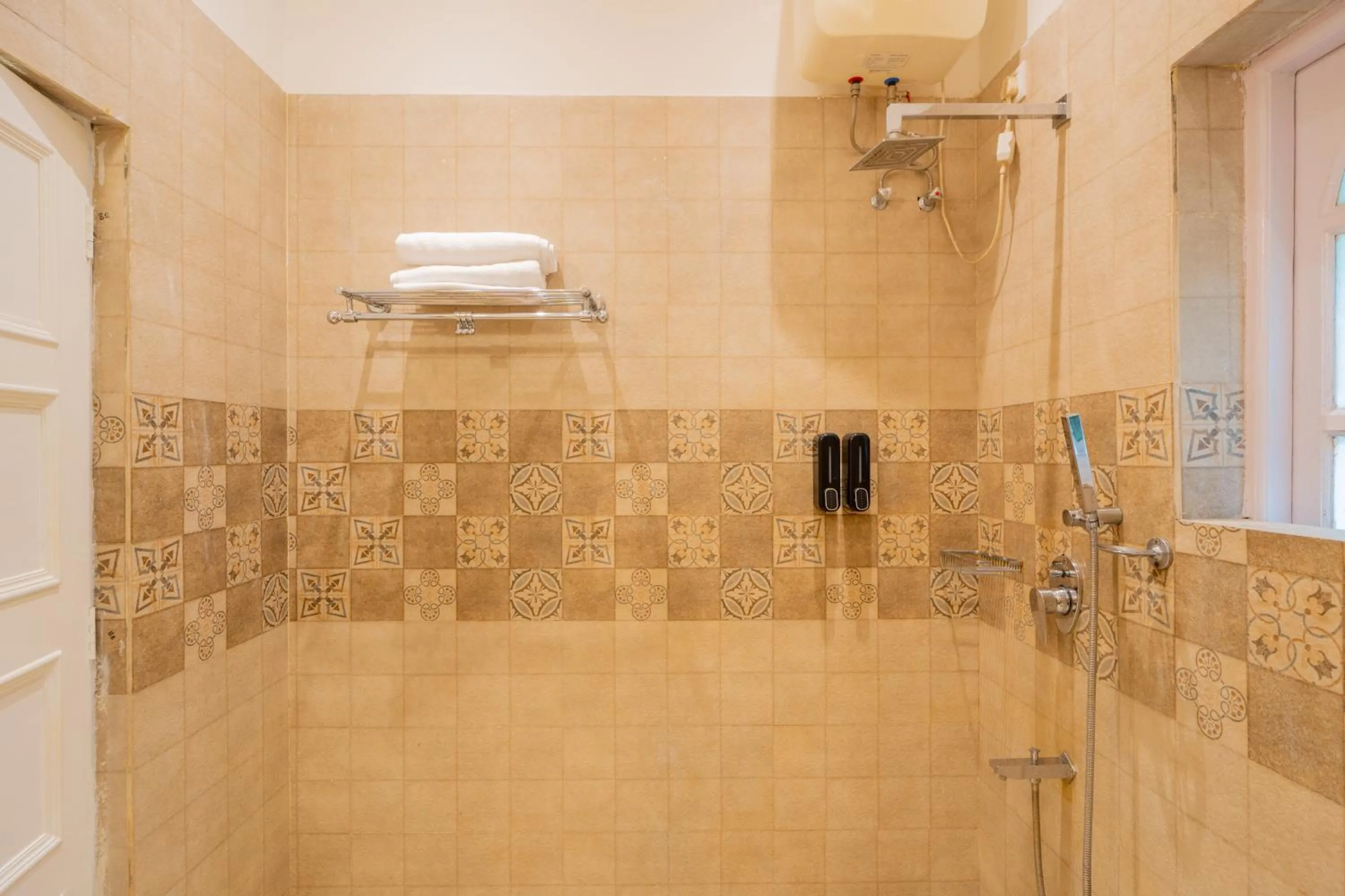 Shower in Emperor Ozran by Alaya Stays