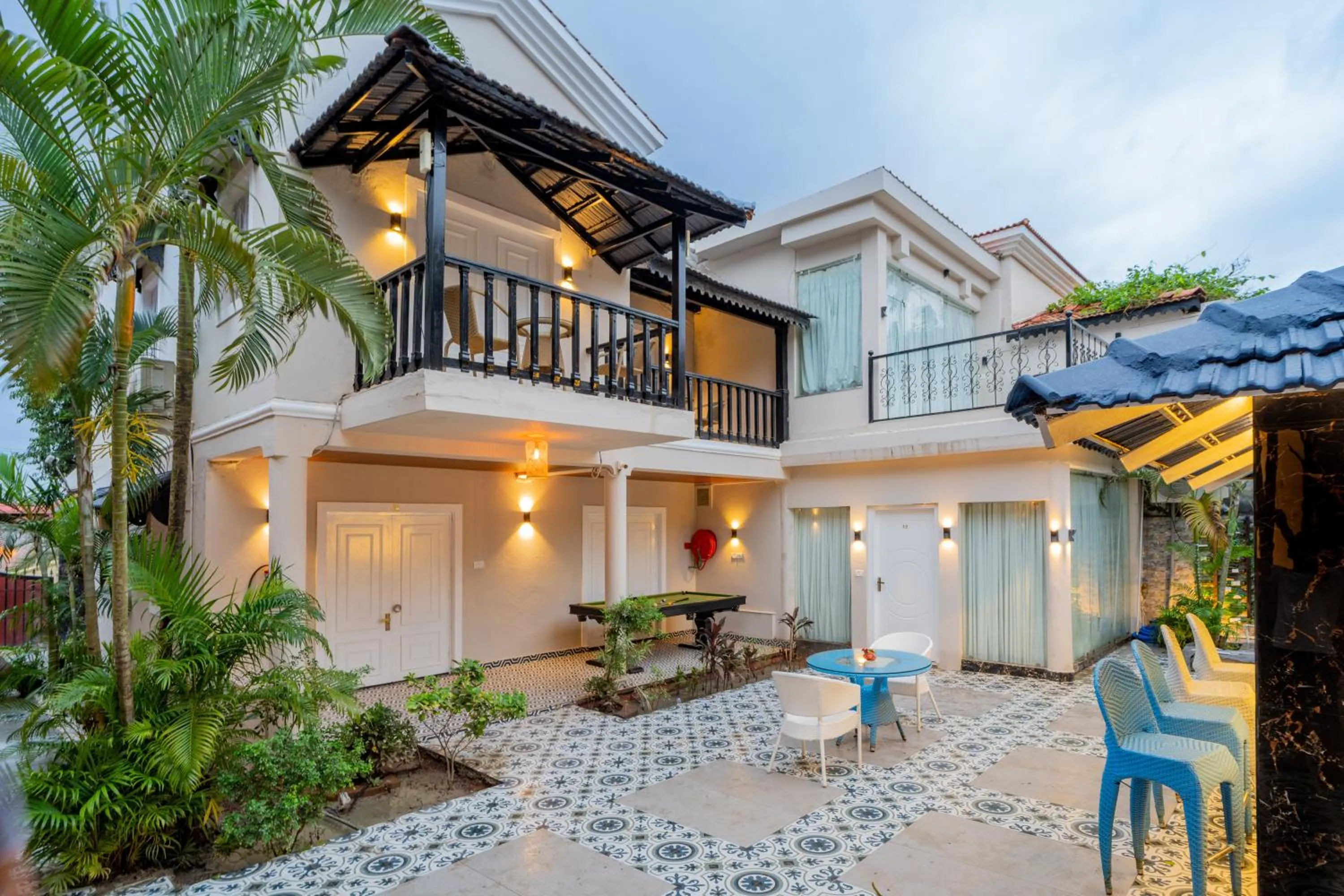 Property building in Emperor Ozran by Alaya Stays