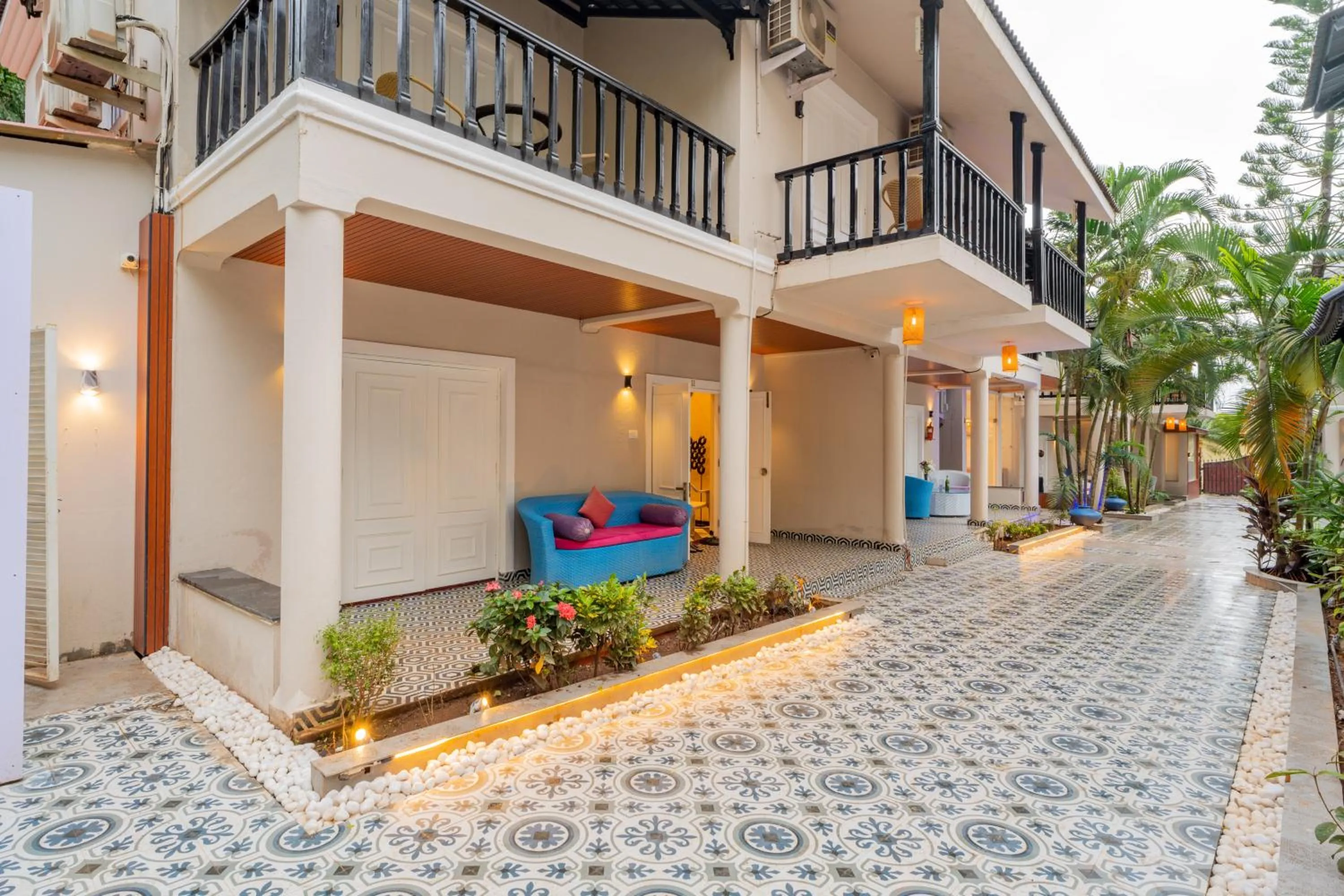 Property building in Emperor Ozran by Alaya Stays