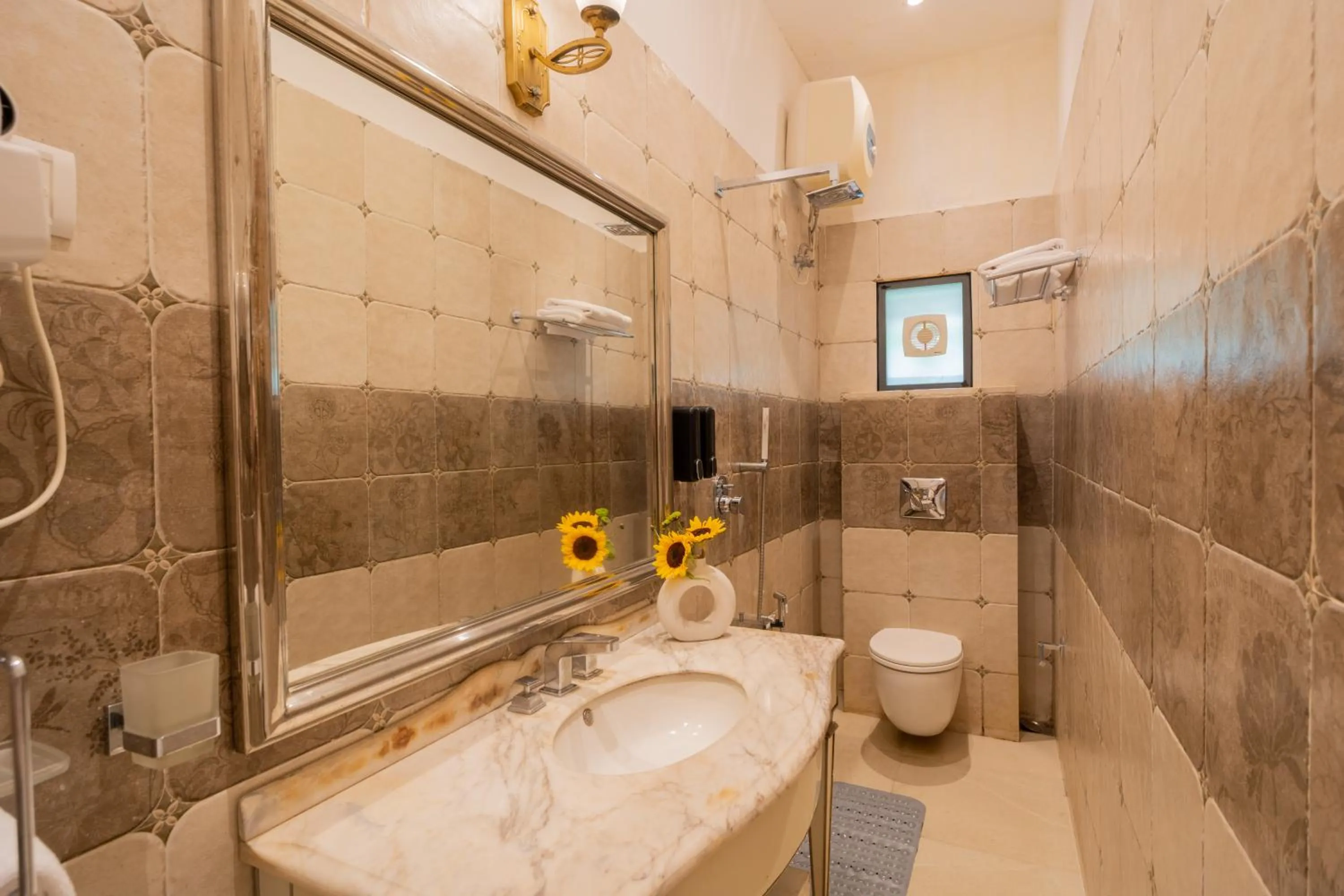 Shower in Emperor Ozran by Alaya Stays