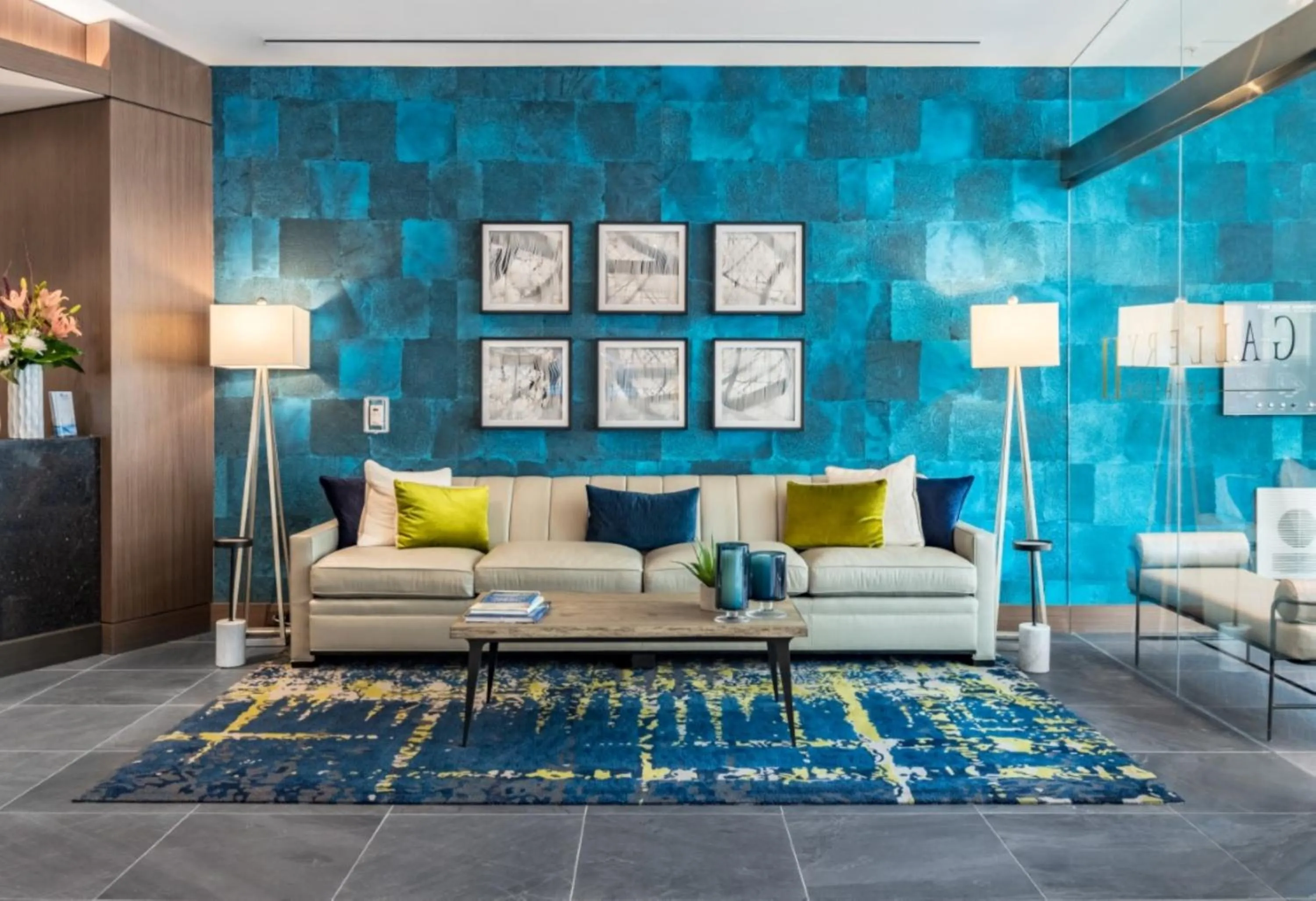 Lounge or bar in Global Luxury Suites Bethesda Chevy Chase