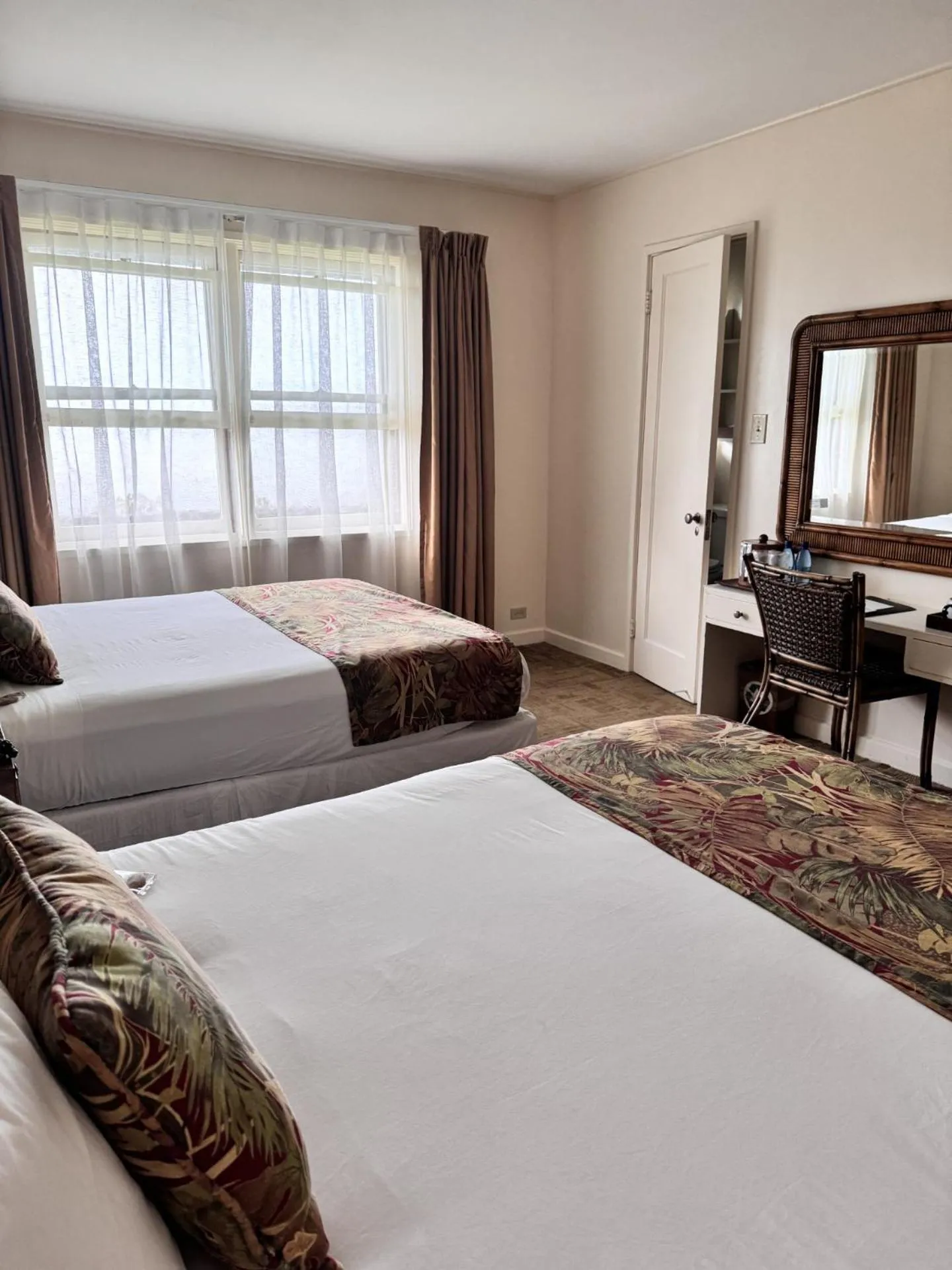 Hawaii Volcano House