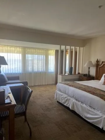 Hawaii Volcano House