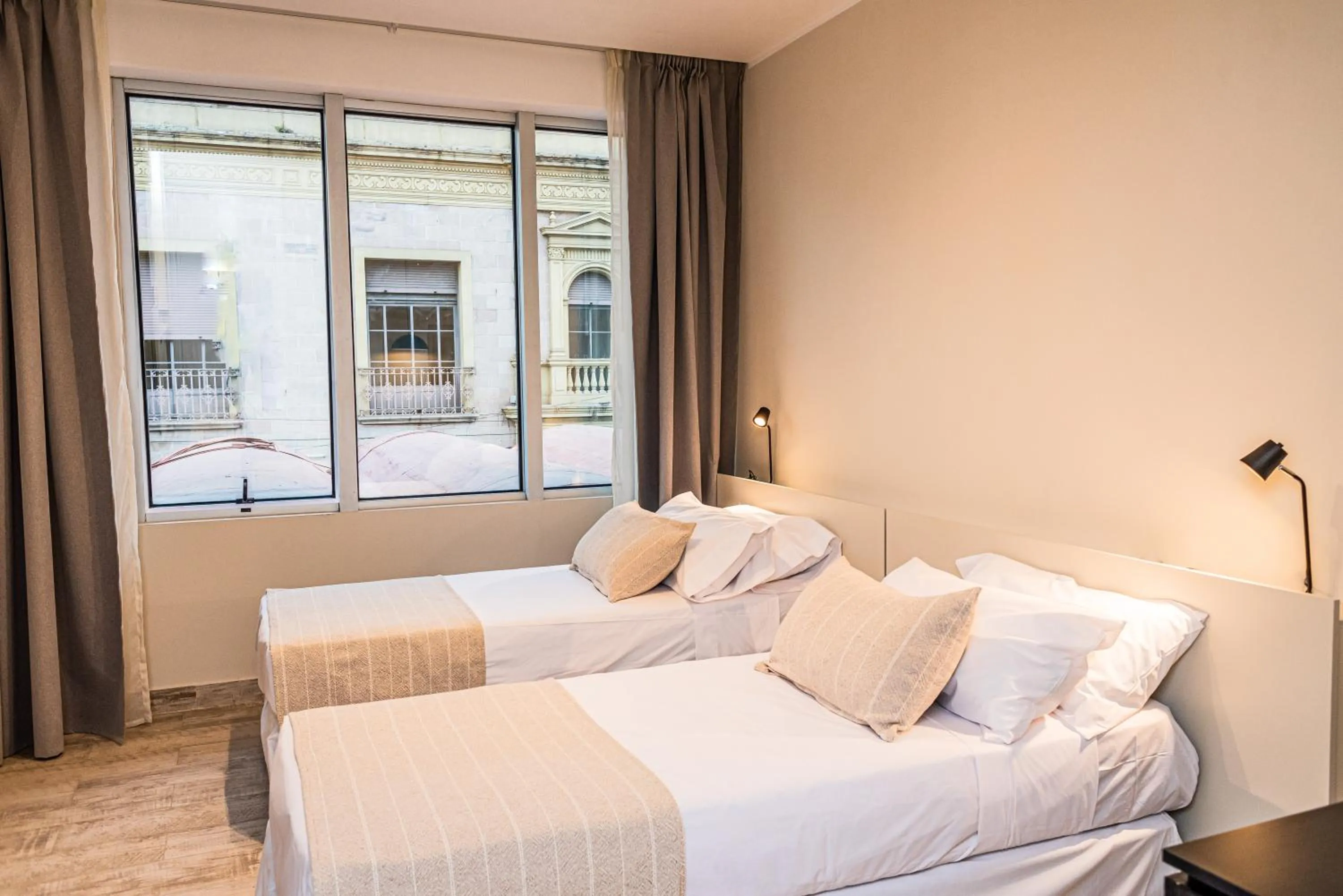 Bedroom, Bed in RentUp Suites Salta