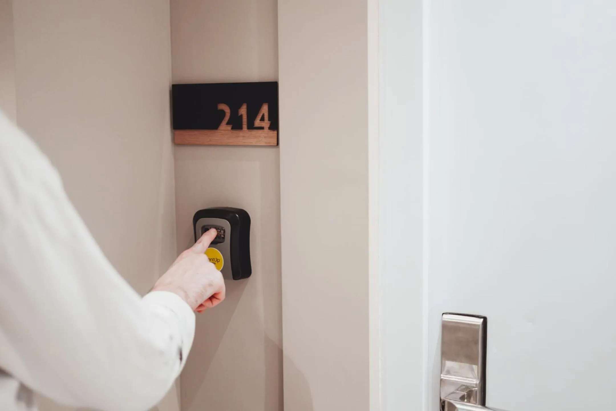 Decorative detail in RentUp Suites Salta