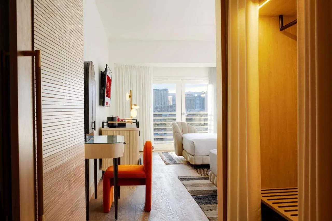 Virgin Hotels Las Vegas by Suiteness