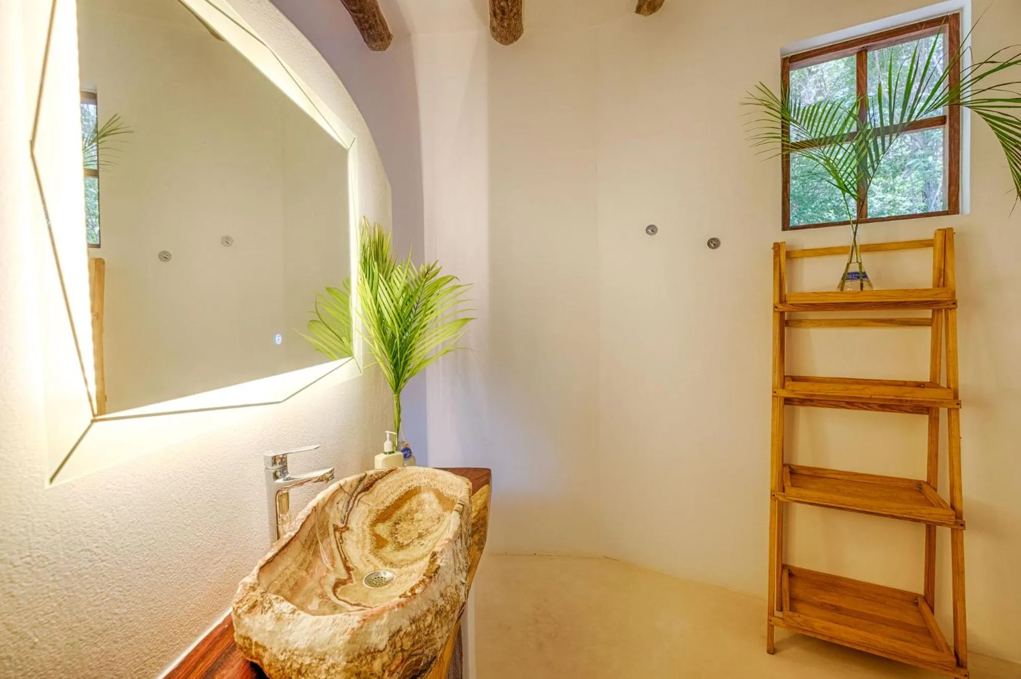 Bathroom in Villa Morena Boutique Hotel Ecoliving