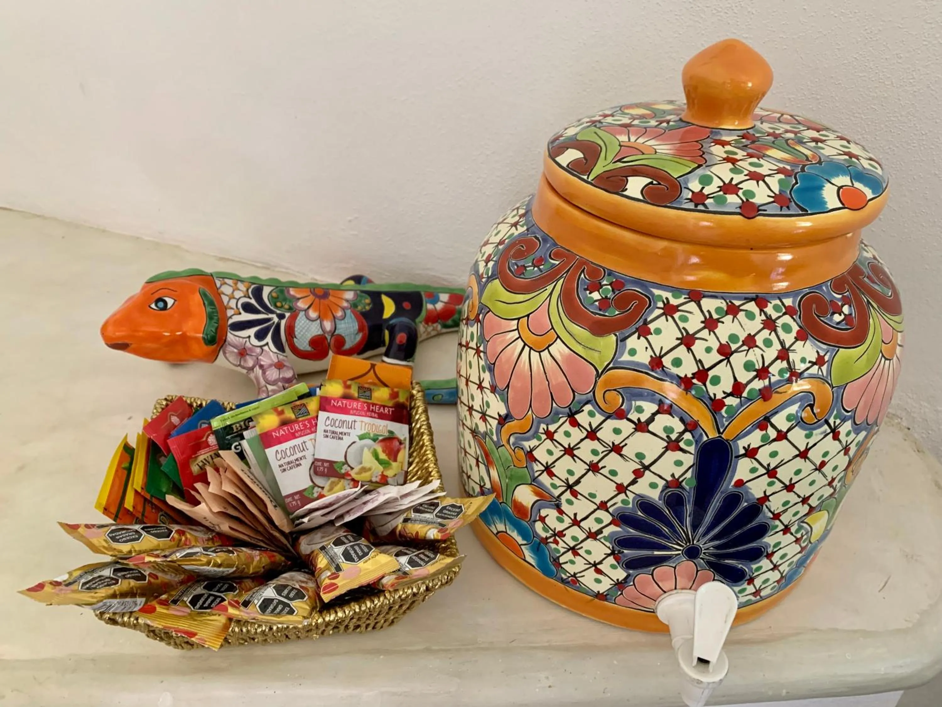 Coffee/tea facilities in Villa Morena Boutique Hotel Ecoliving