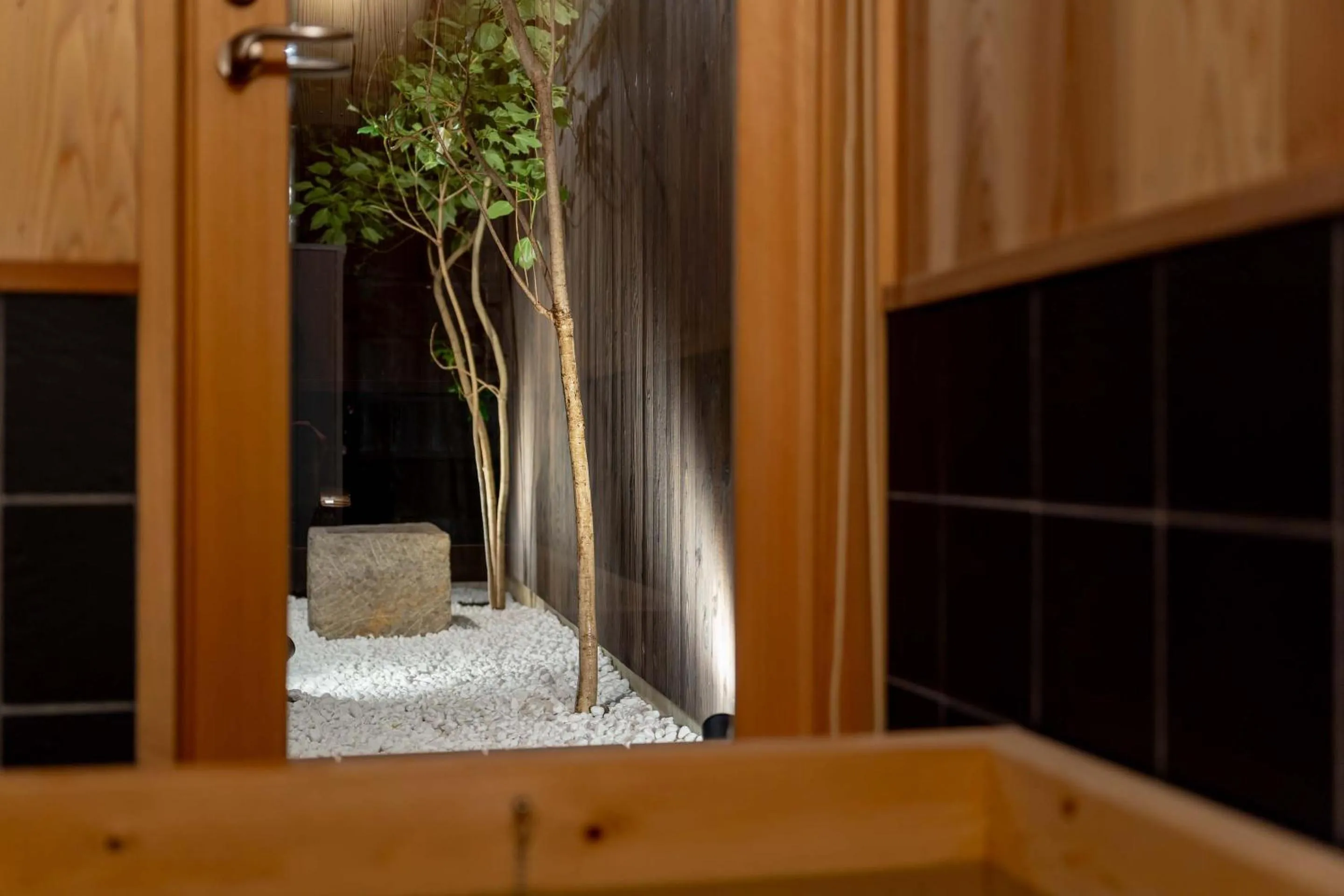 Open Air Bath in RESI STAY Palace Gate