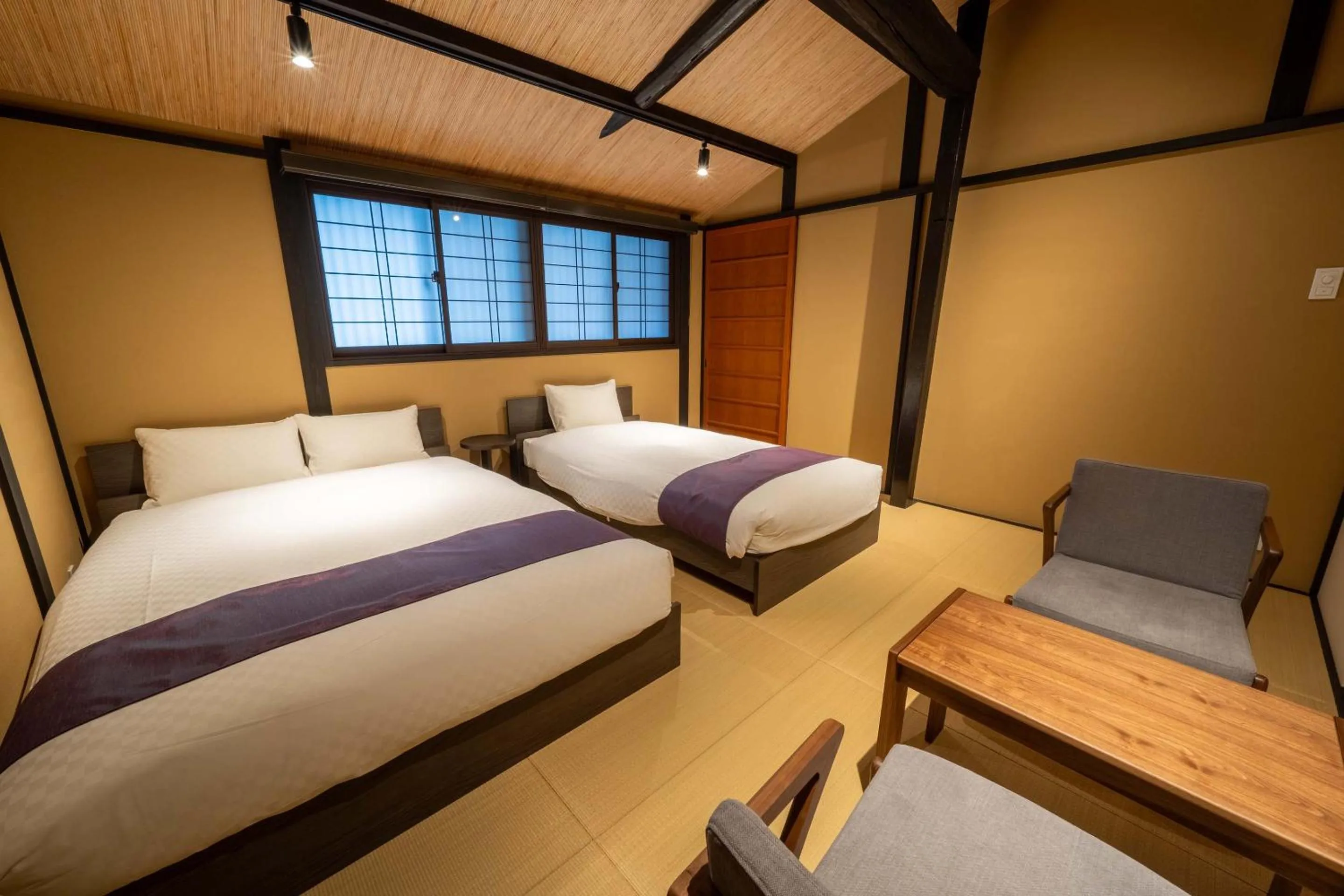 Bedroom, Bed in RESI STAY Palace Gate