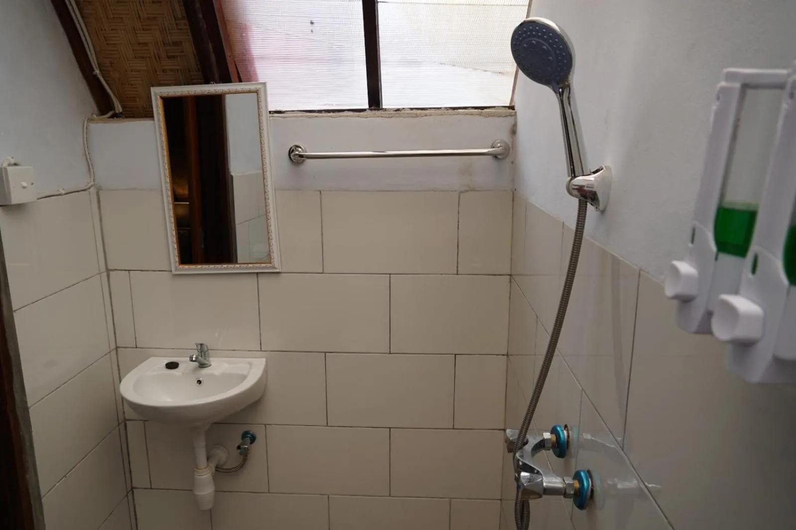 Bathroom in Sun Grace Penida Cottage