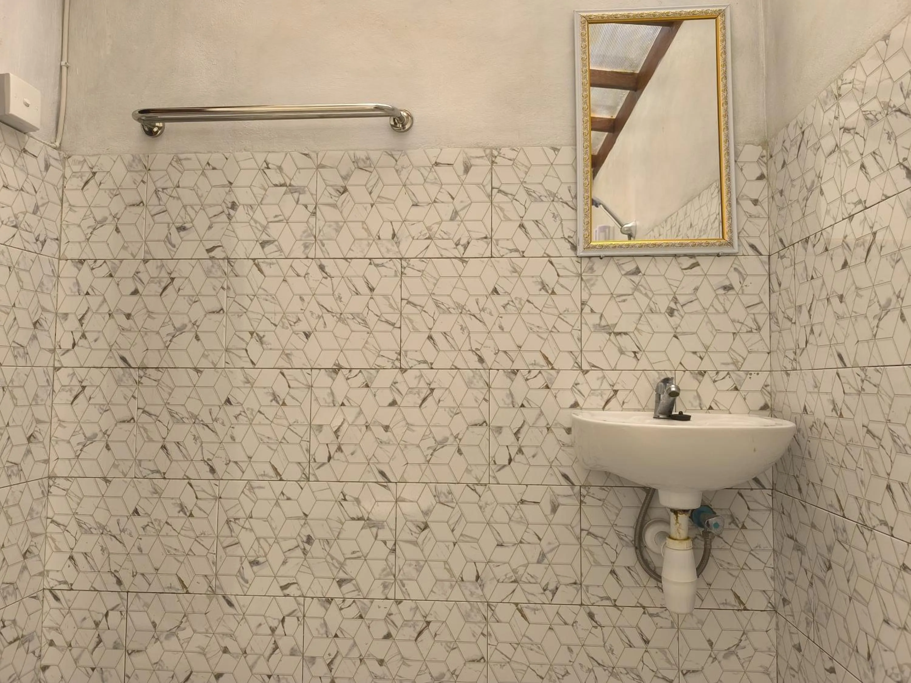 Shower in Sun Grace Penida Cottage