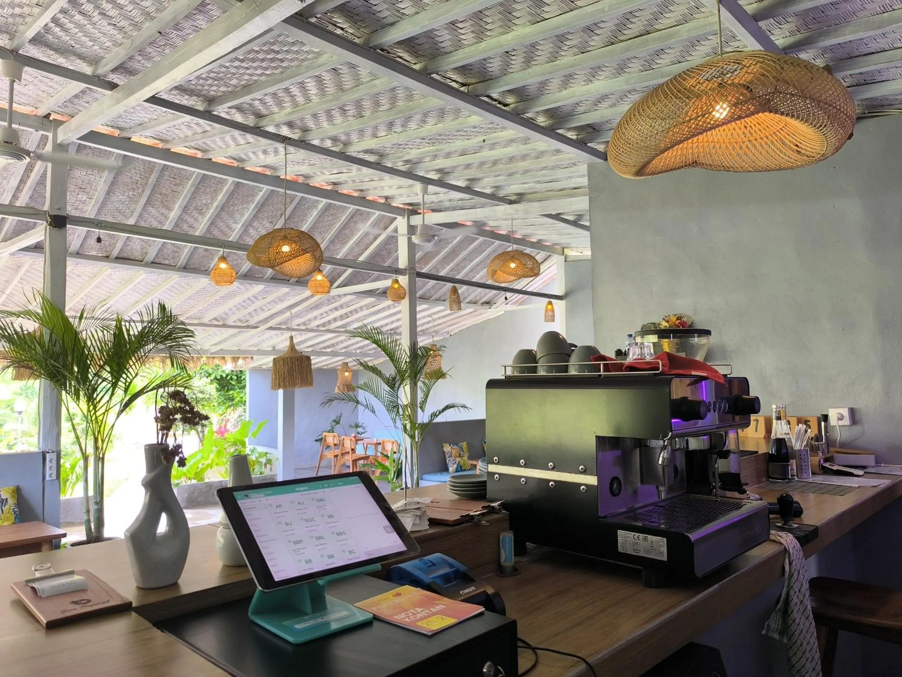 Coffee/tea facilities in Sun Grace Penida Cottage