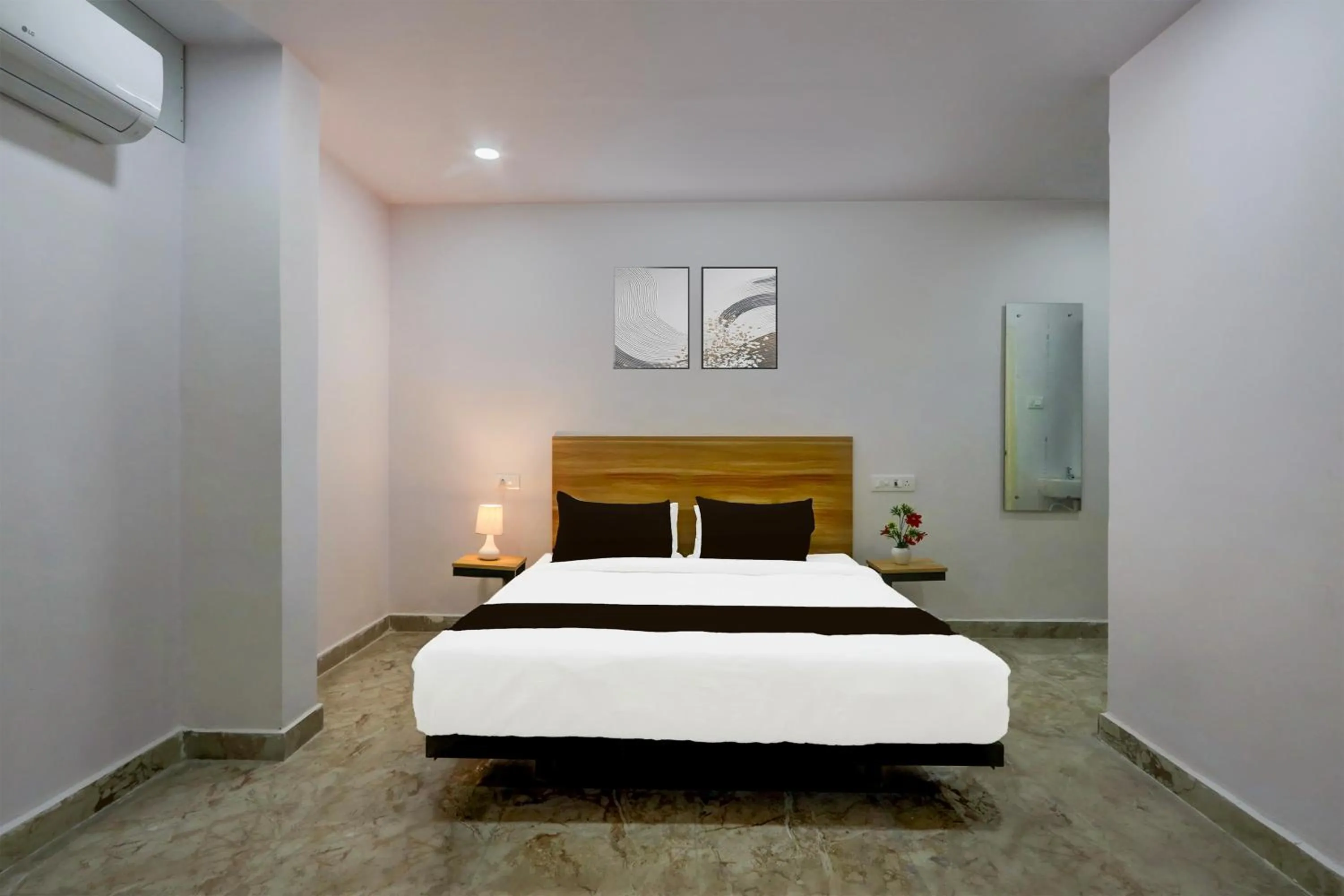 Lobby or reception in Hotel O Living Tree In