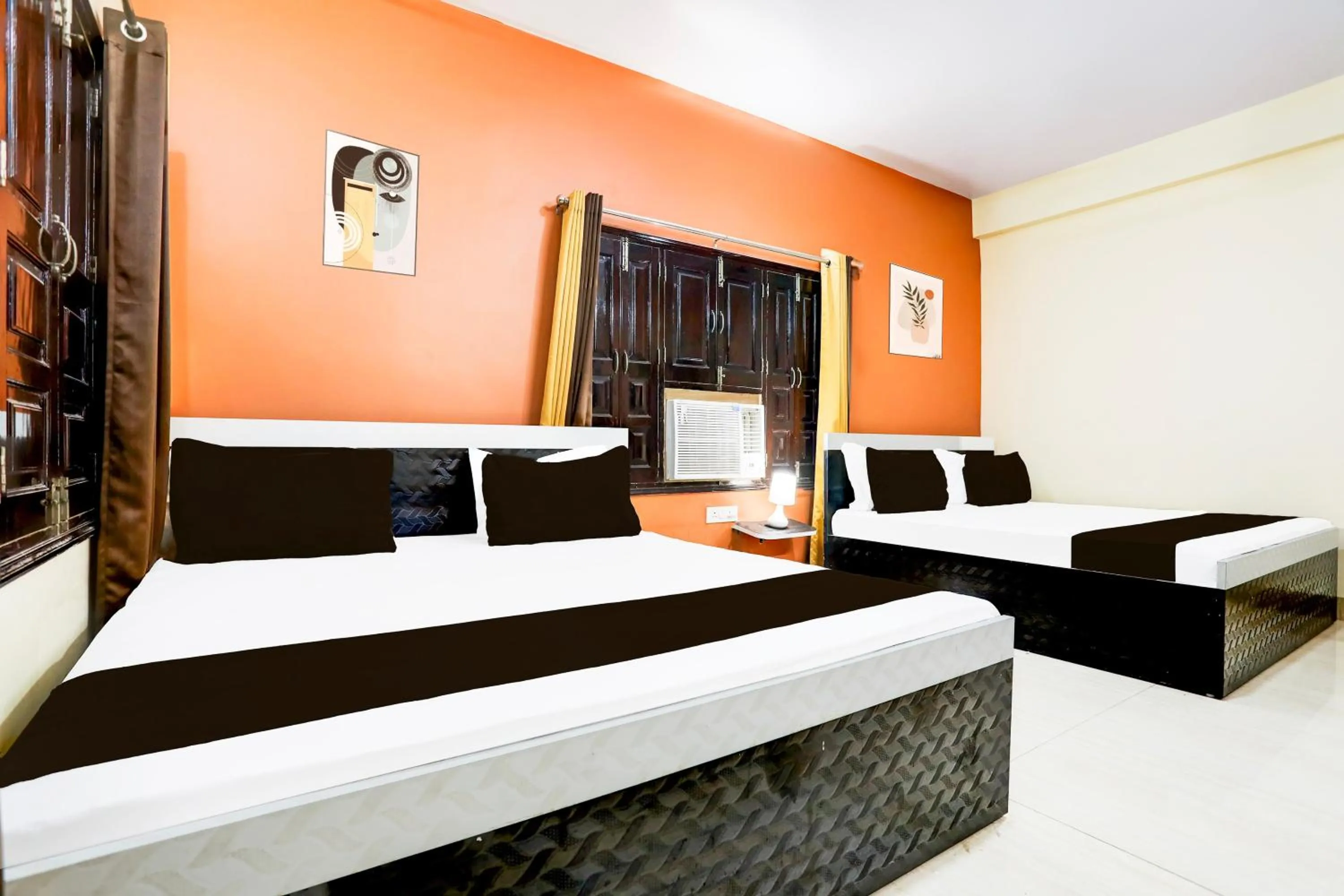 Bedroom in Hotel O R B Palace