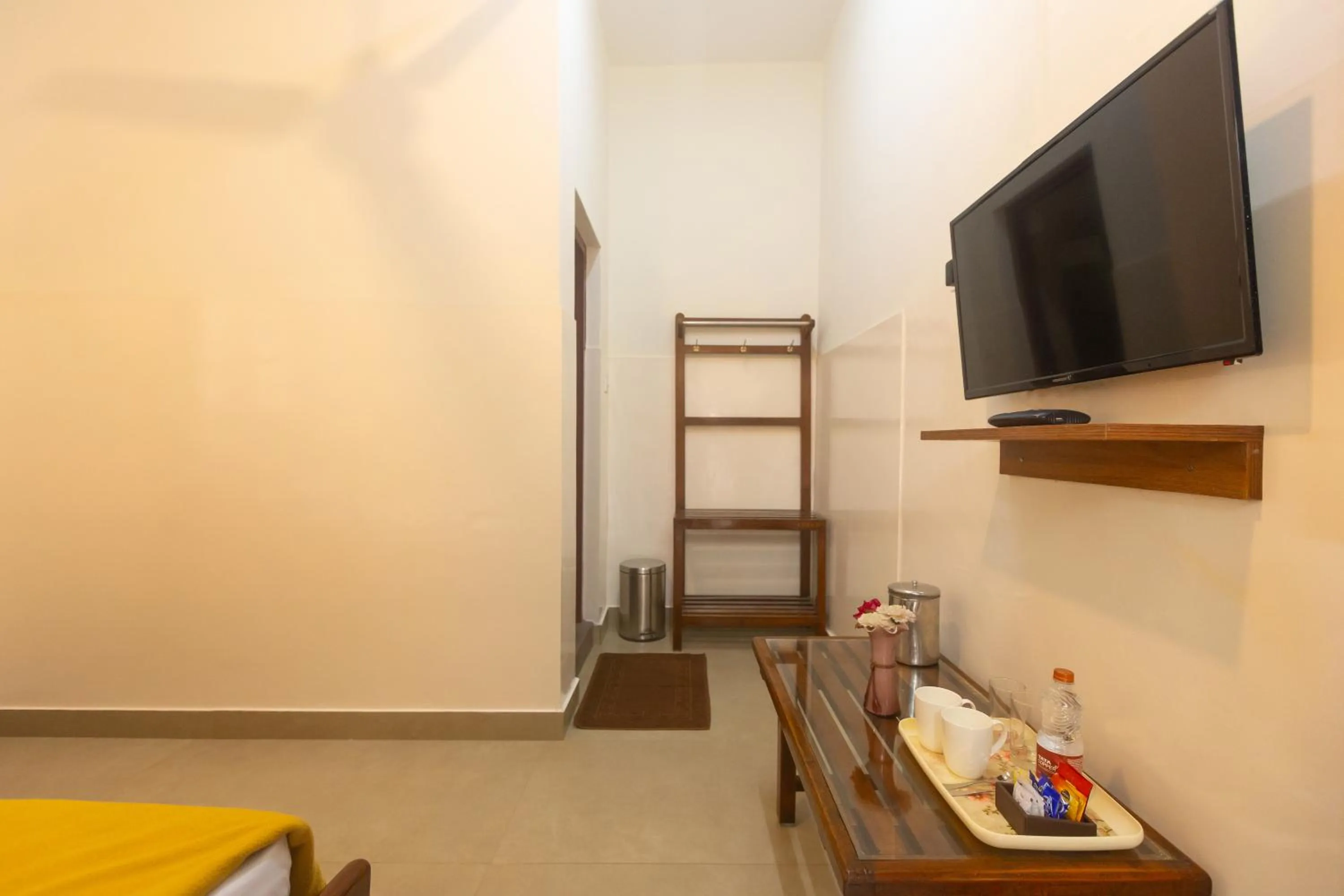 Bedroom in Sri Ramakrishna Hotel