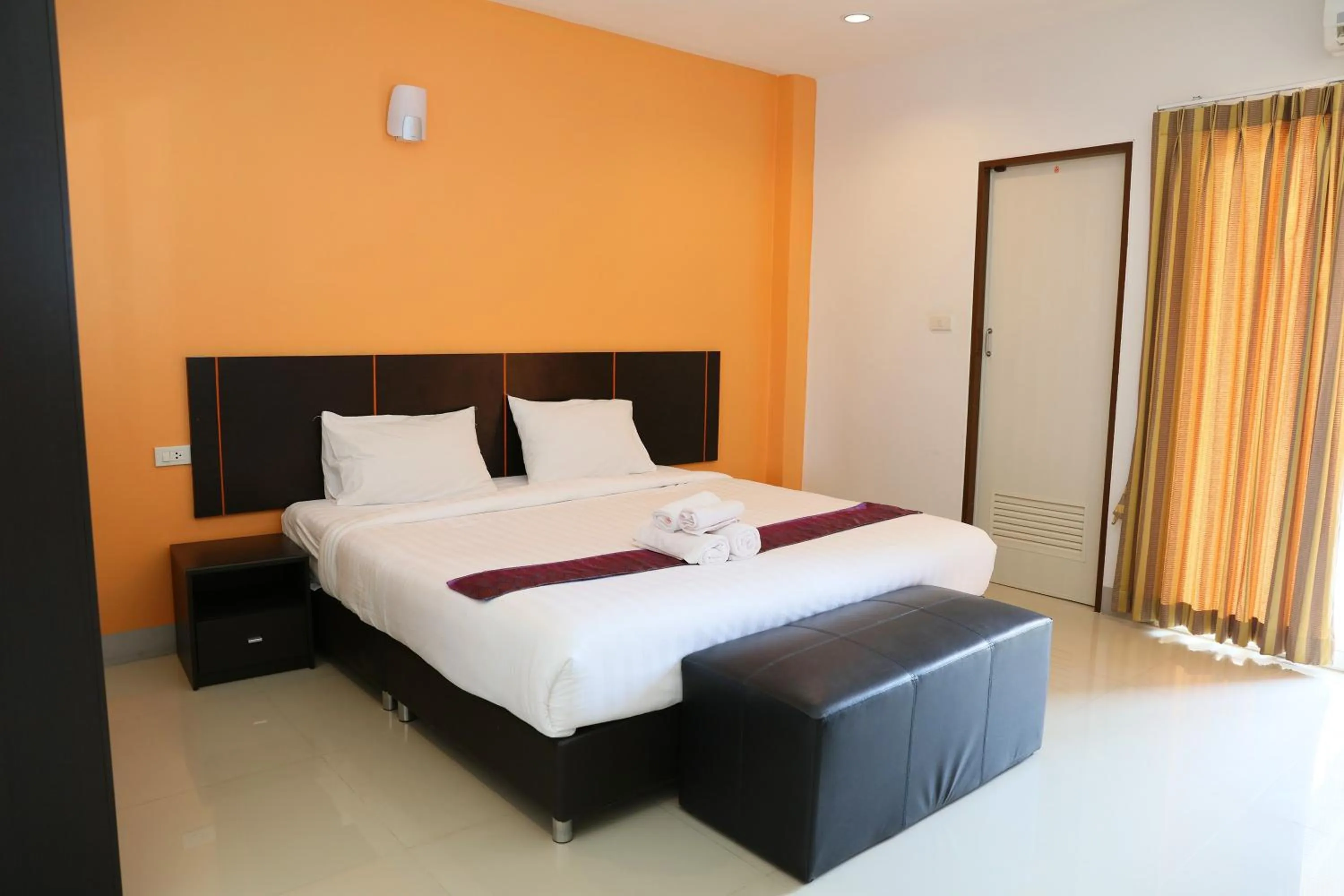 Bed in La VIVA Hotel