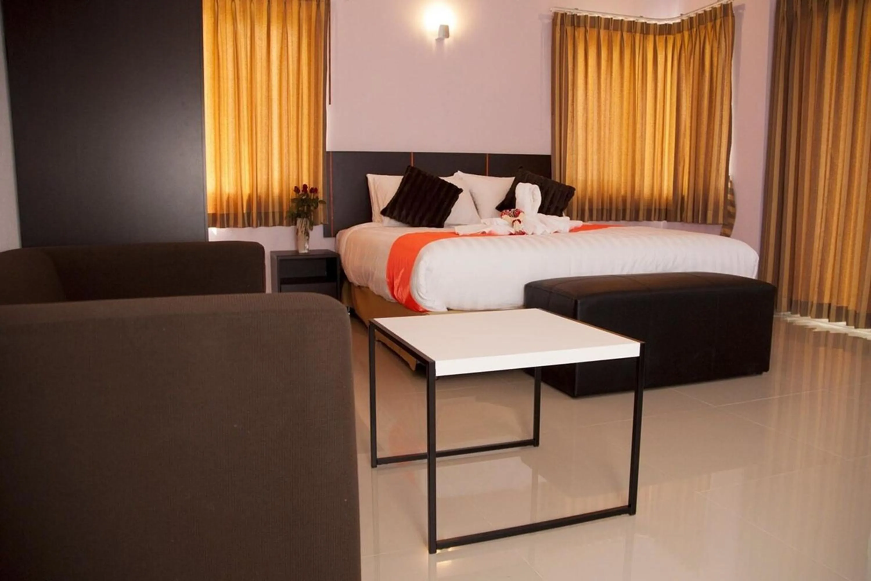 Bed in La VIVA Hotel