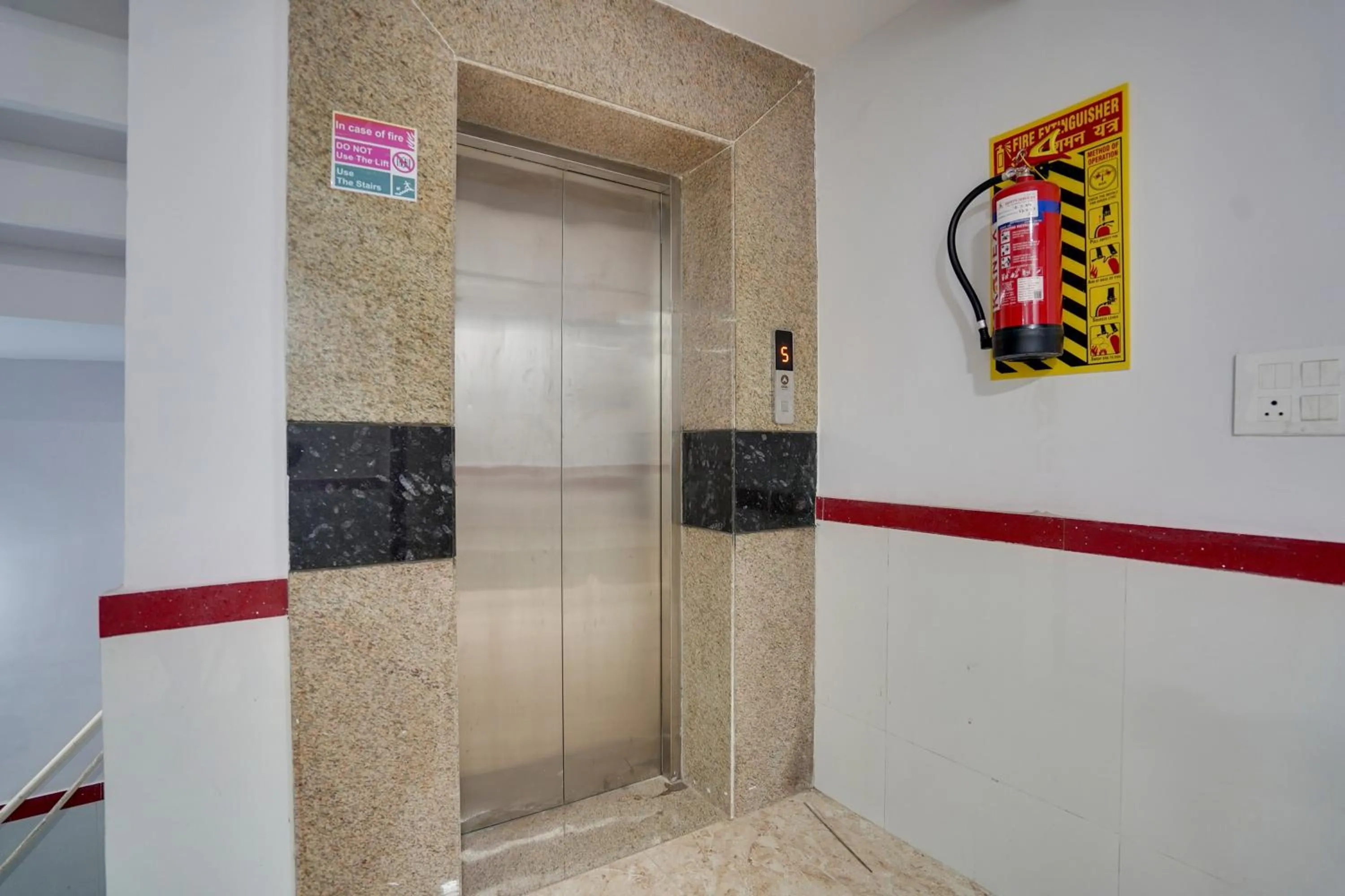 Lobby or reception in Super Hotel O Ajmer Central formerly Grand Suman