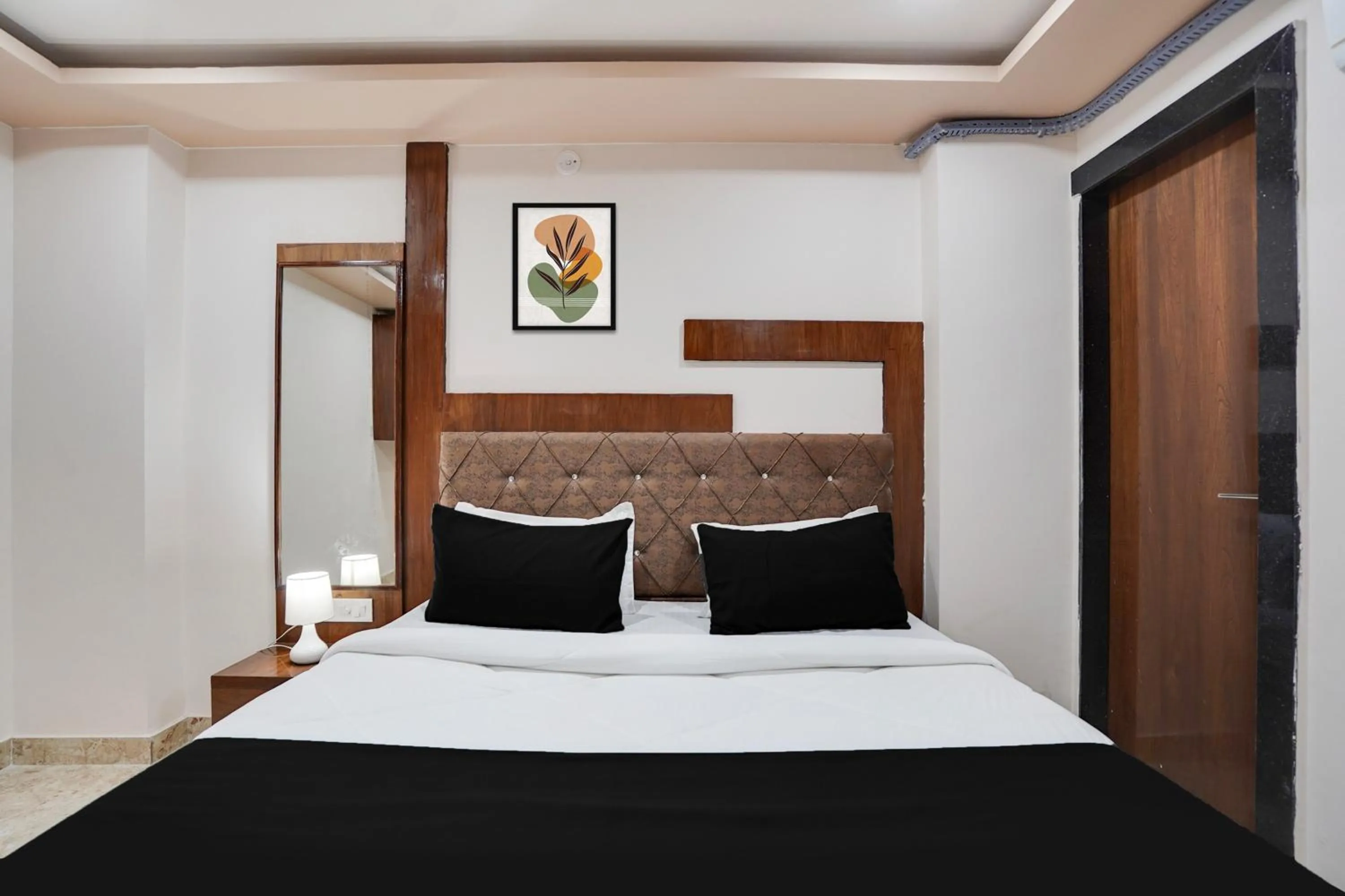 Bedroom, Bed in Super Hotel O Ajmer Central formerly Grand Suman