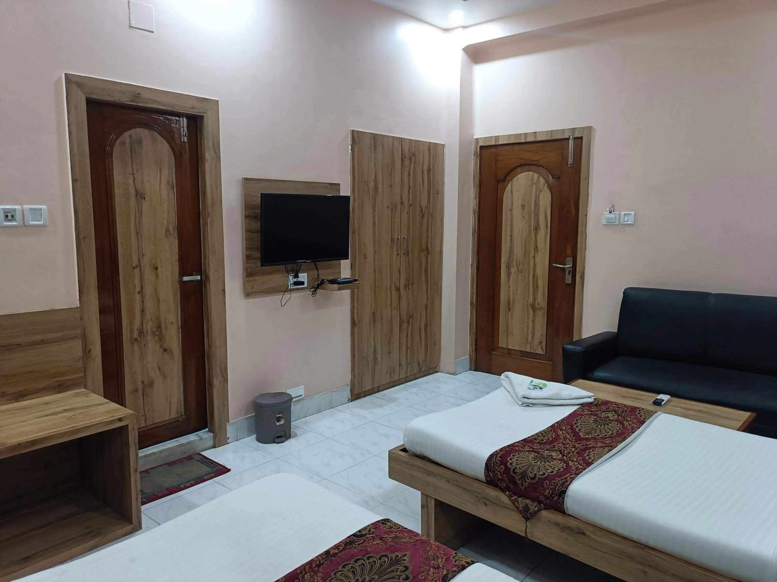 Bed in HOTEL SUDAKSHINA by ROH