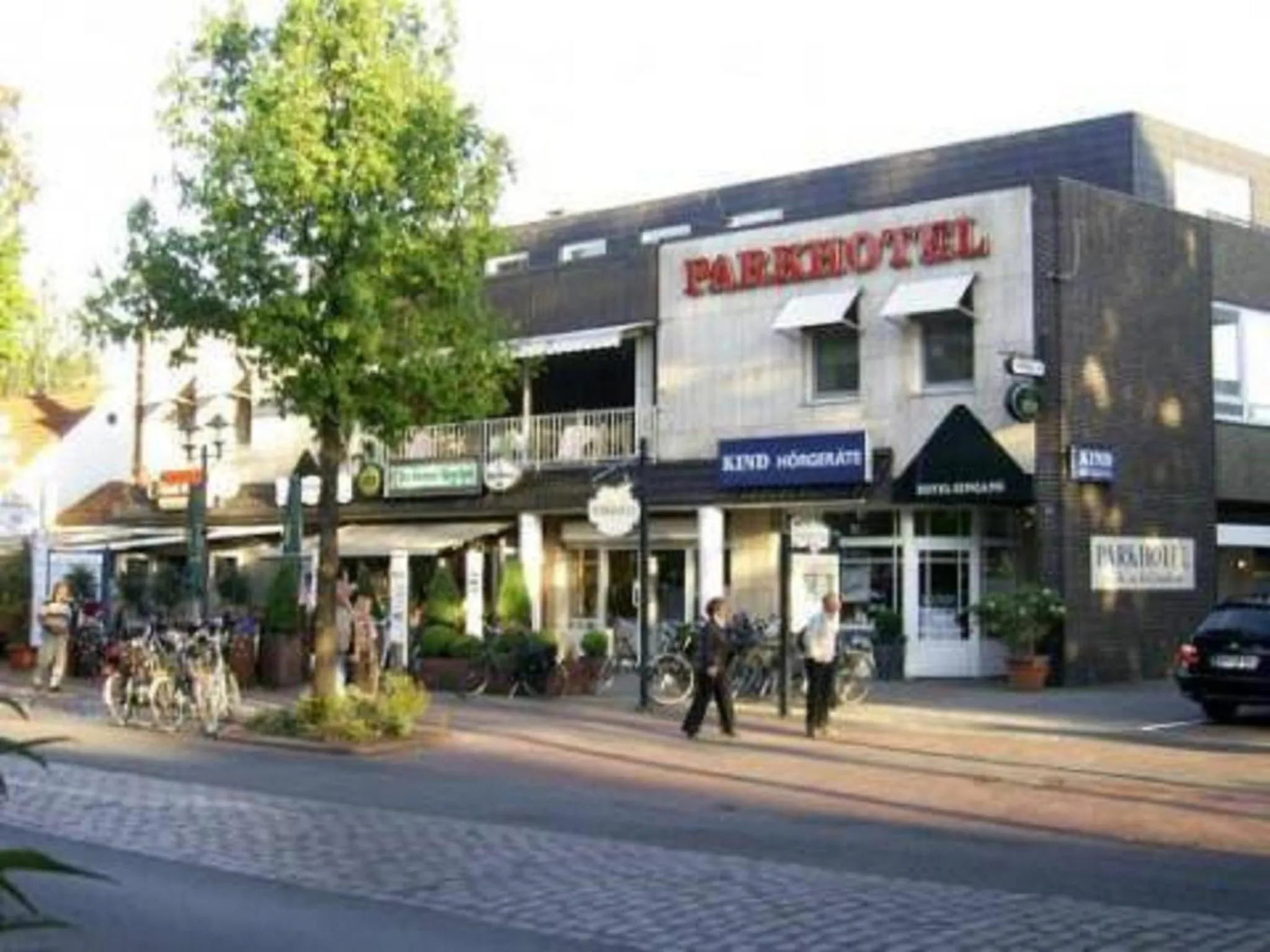 Facade/entrance in Park Hotel