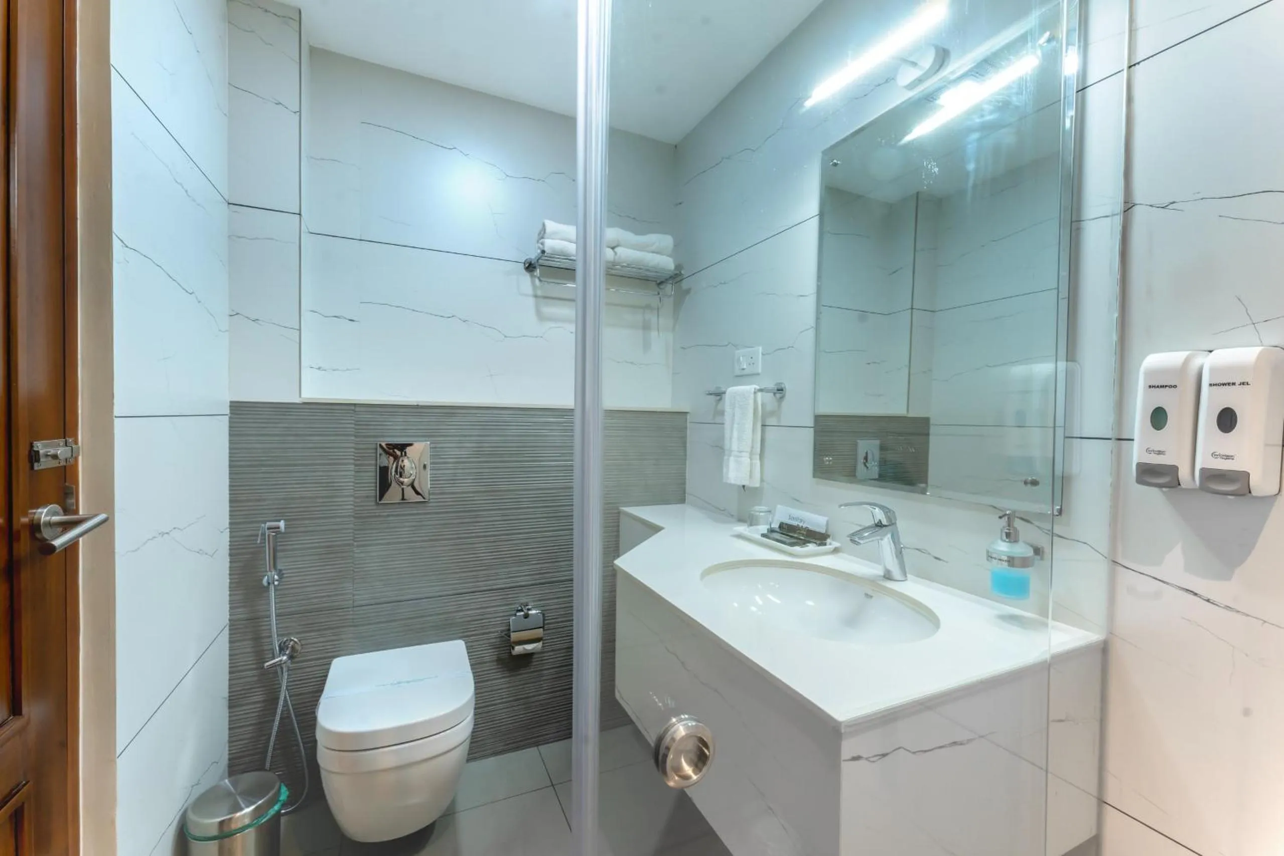 Toilet in Le Montfort Resort