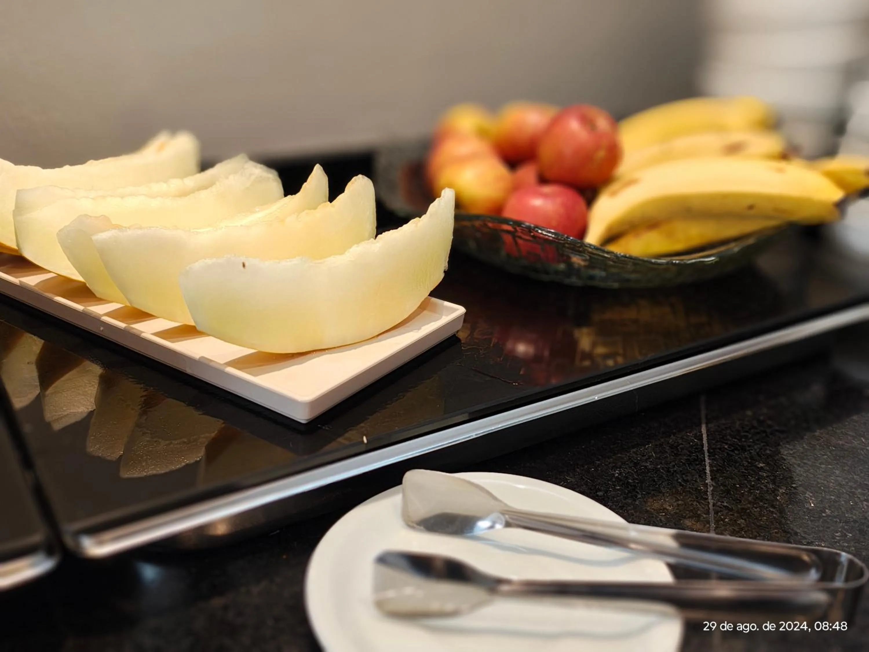 Buffet breakfast in Unity Hotel - Sorocaba