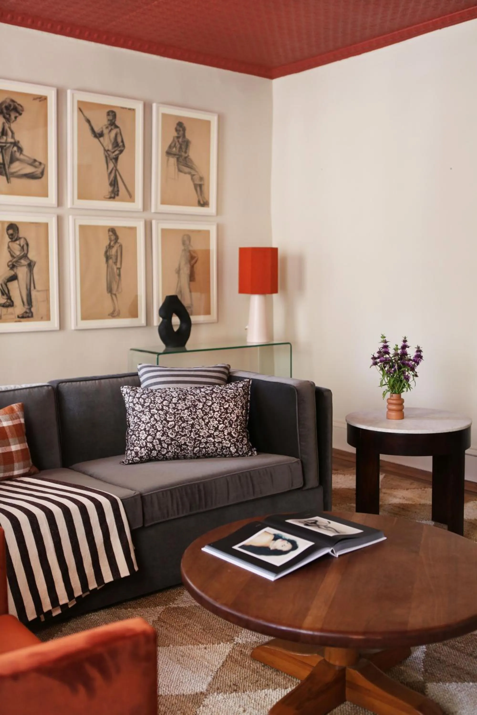 Living room in KIngston Carriage House