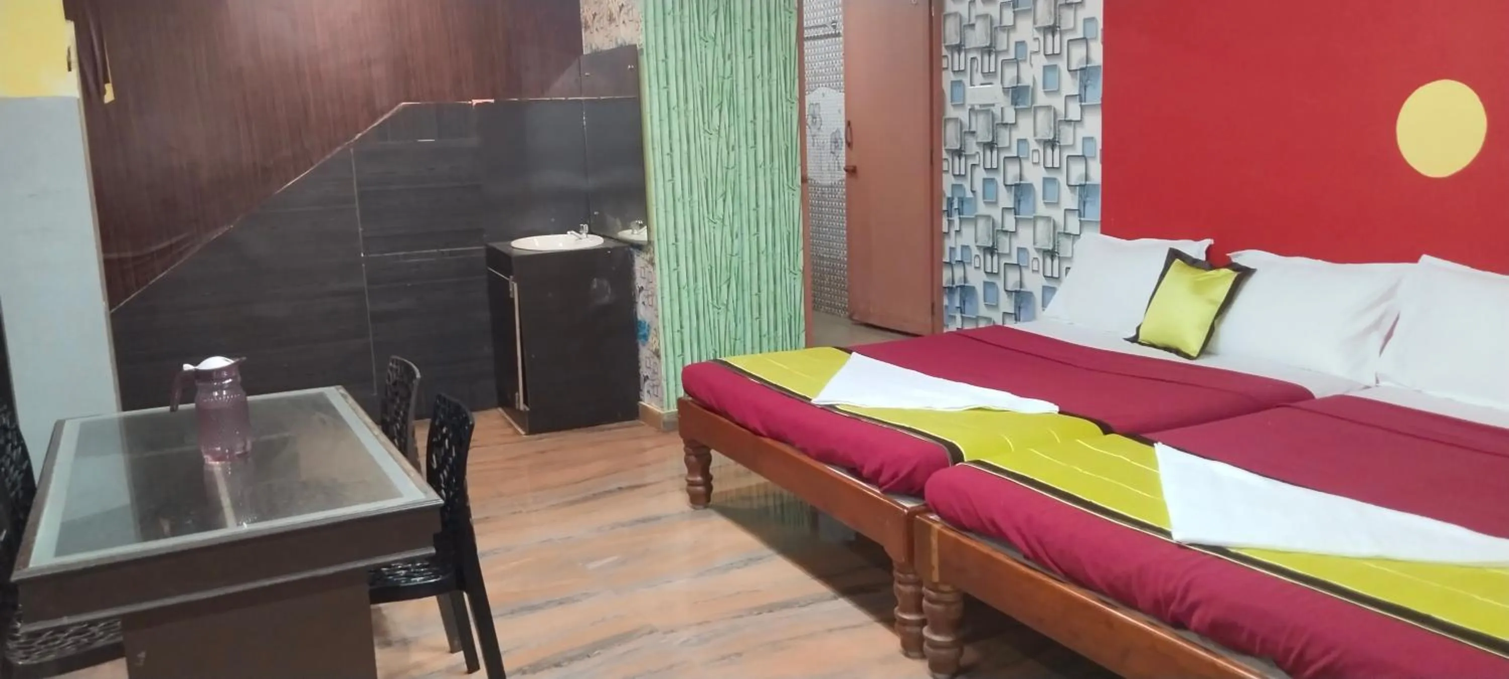 Bed in yelagiri residency