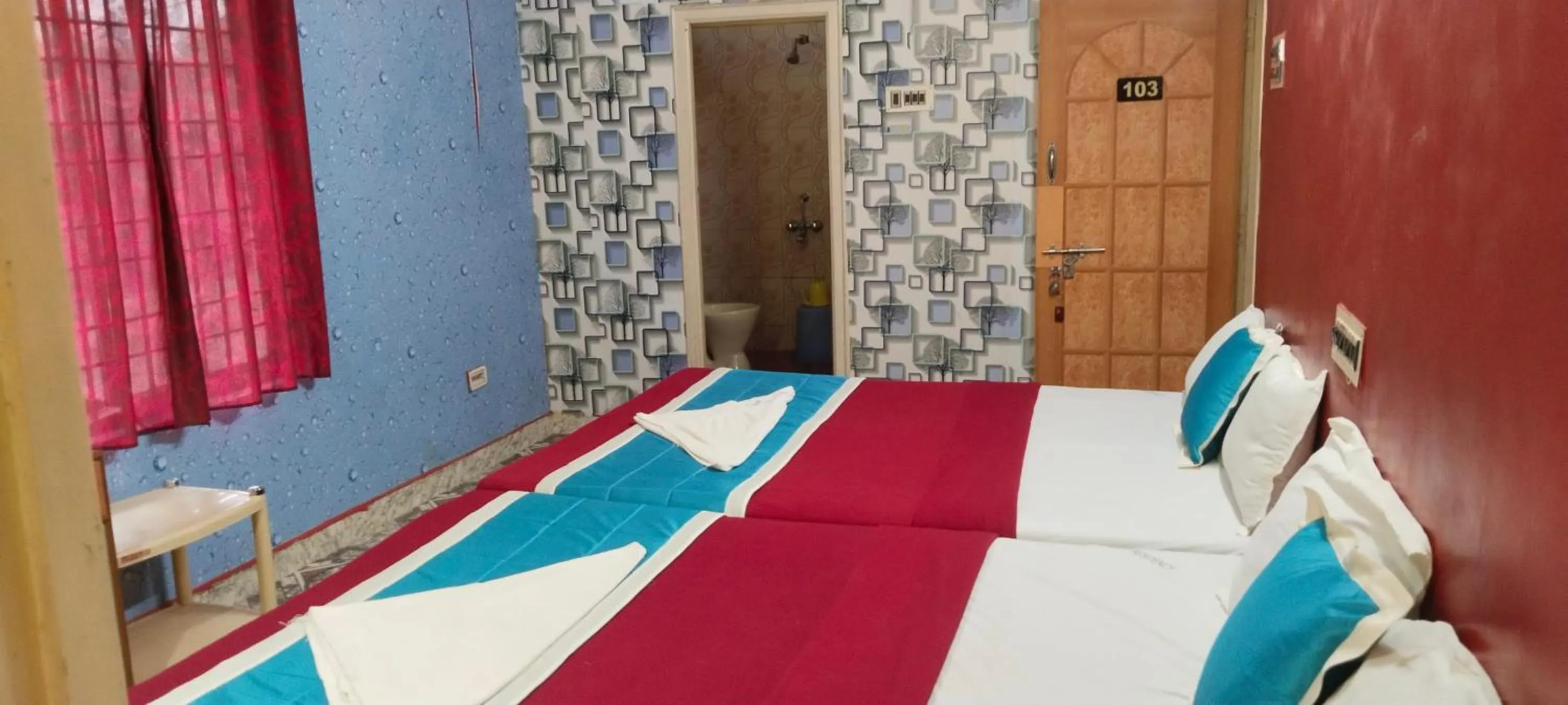 Bed in yelagiri residency