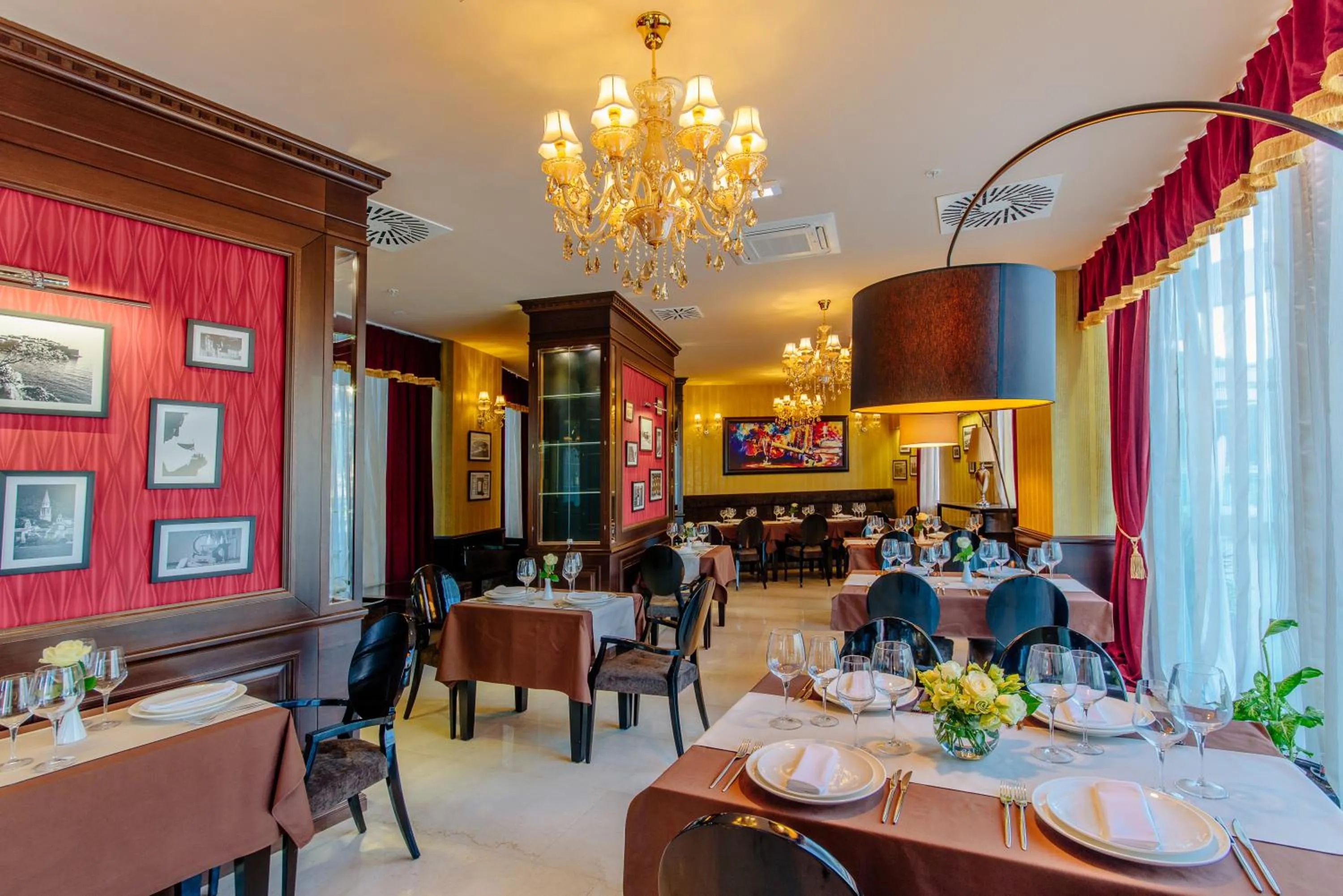 Restaurant/places to eat in Hotel Tre Canne