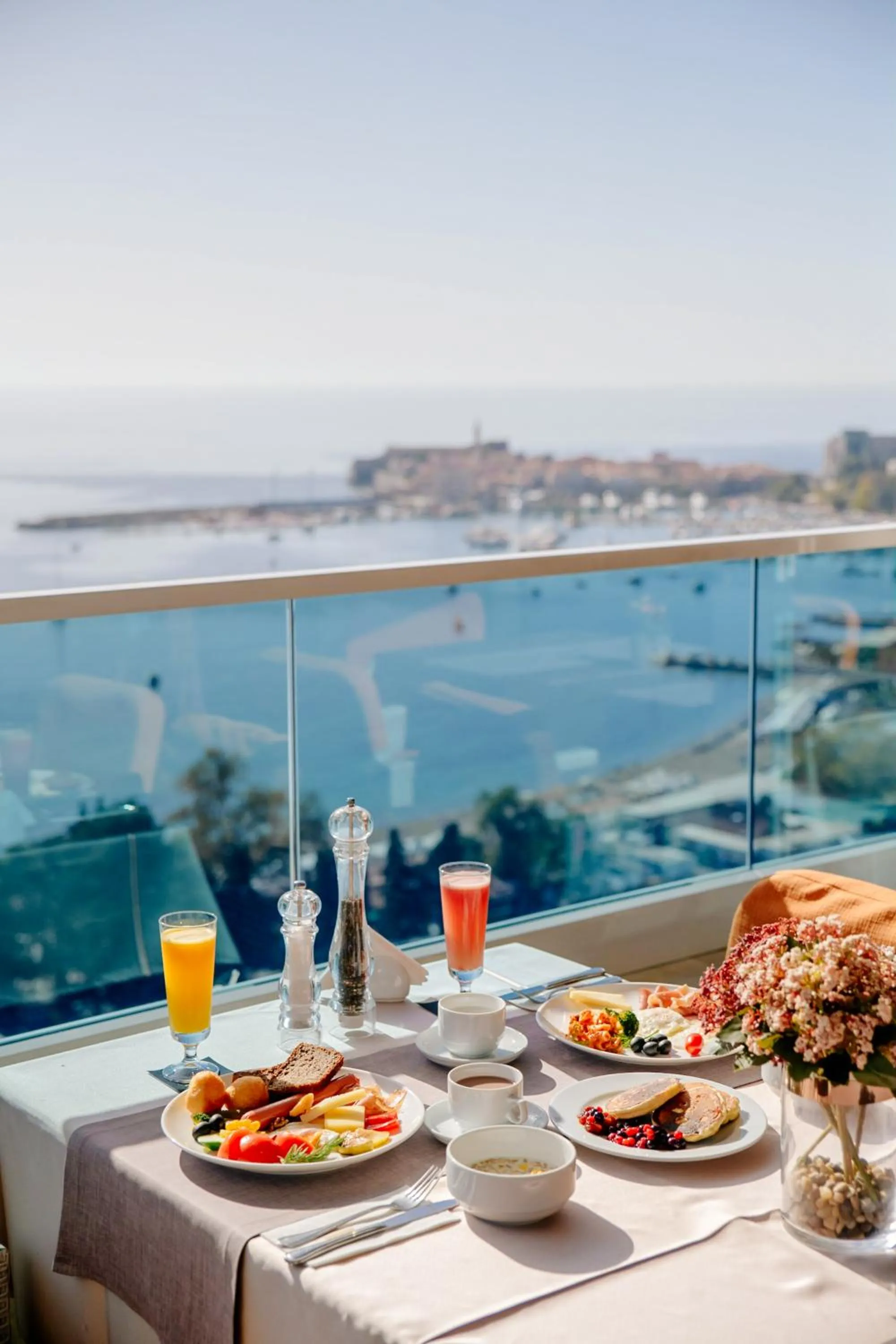 Restaurant/places to eat in Hotel Tre Canne