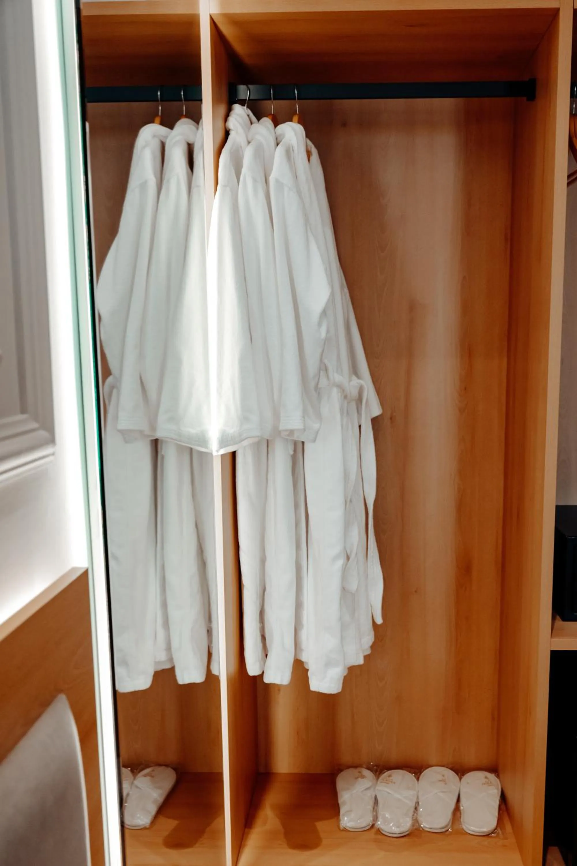 towels in Holiday Hotel