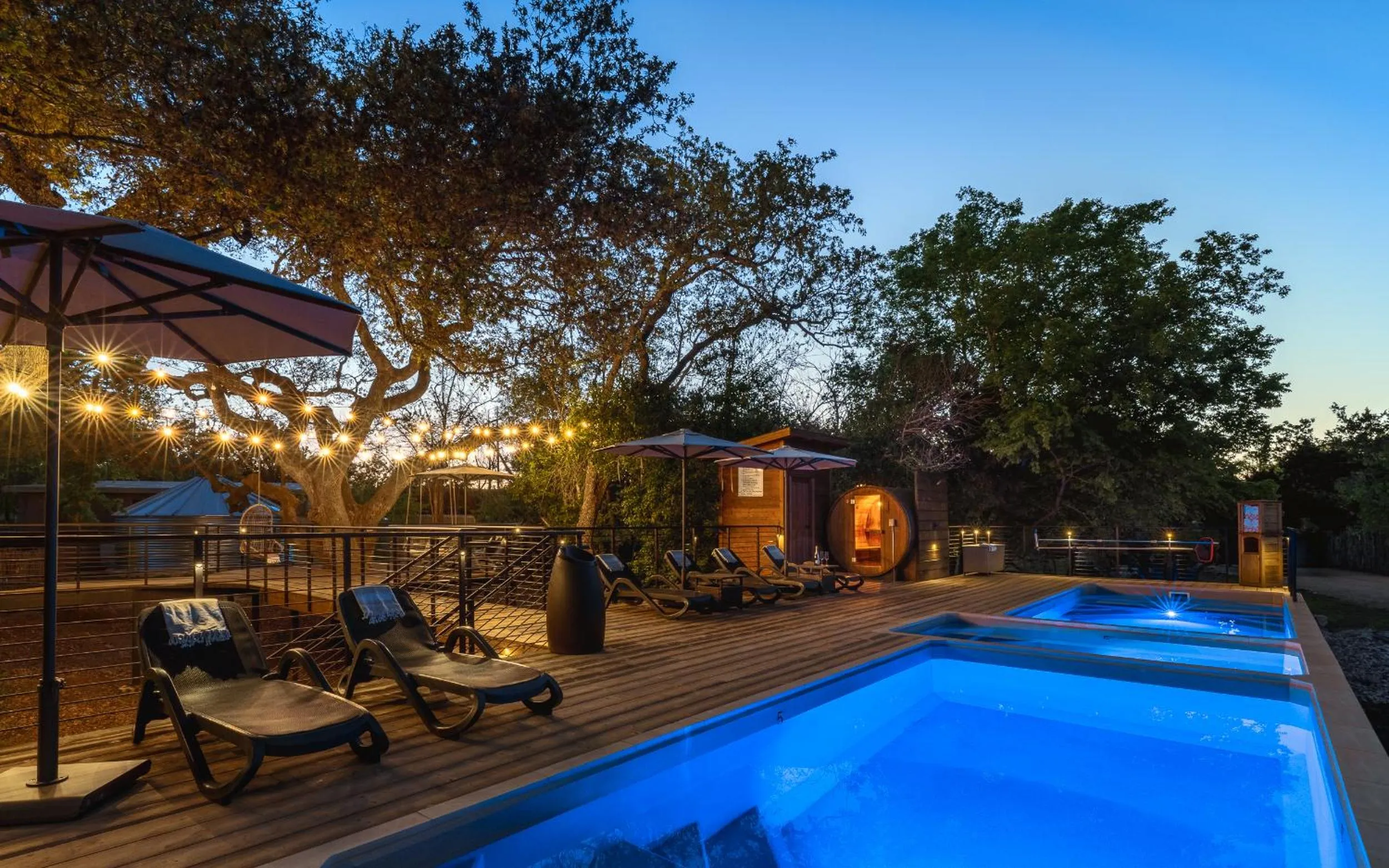 Swimming pool in Onera Fredericksburg