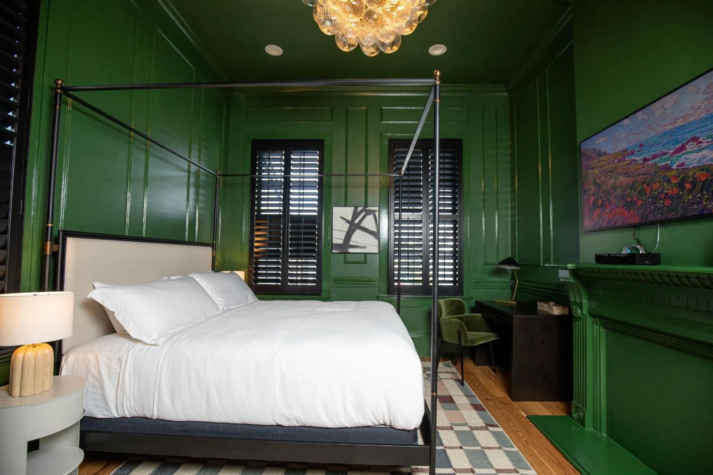 Bed in Blackbird Hotel