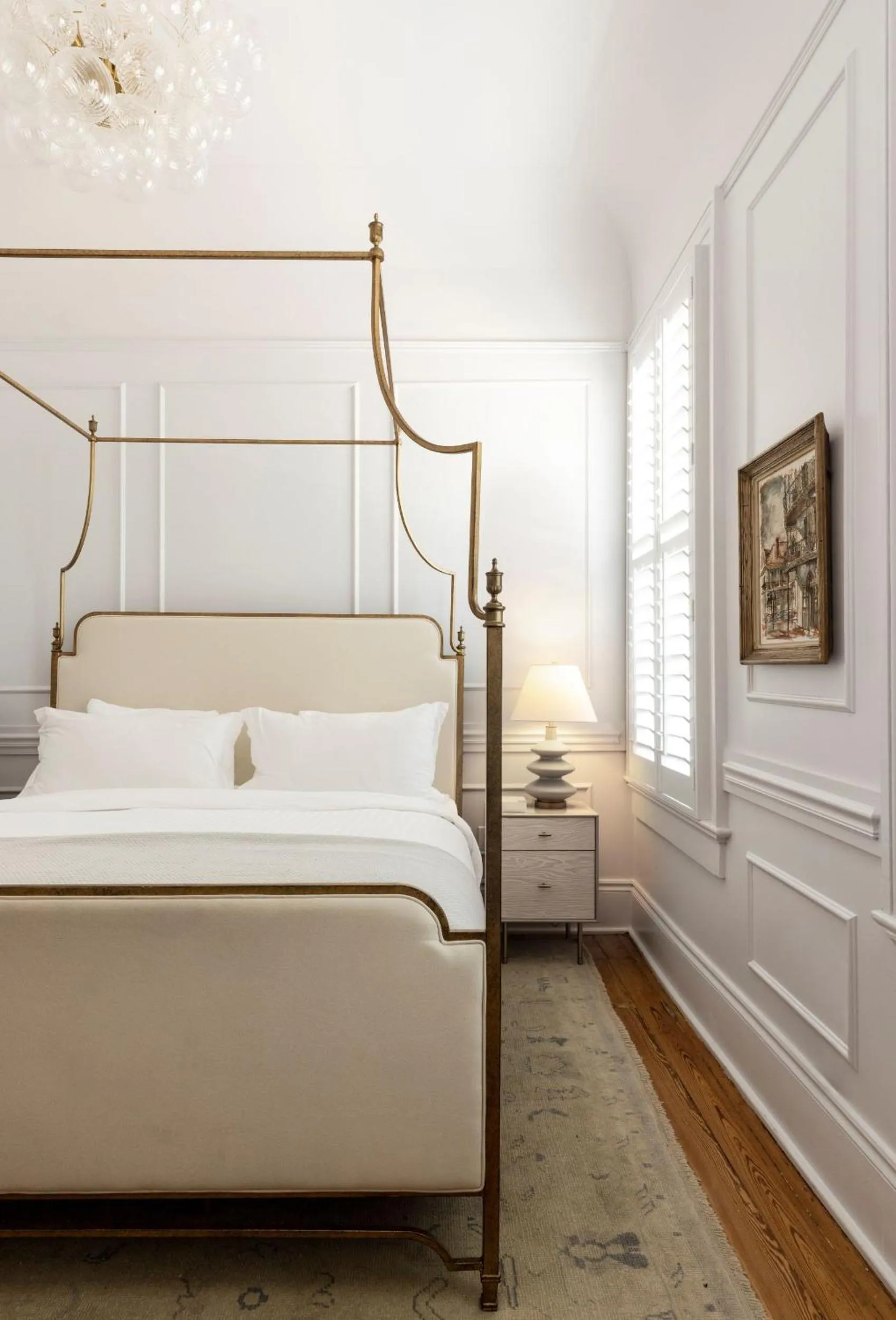 Bed in Blackbird Hotel