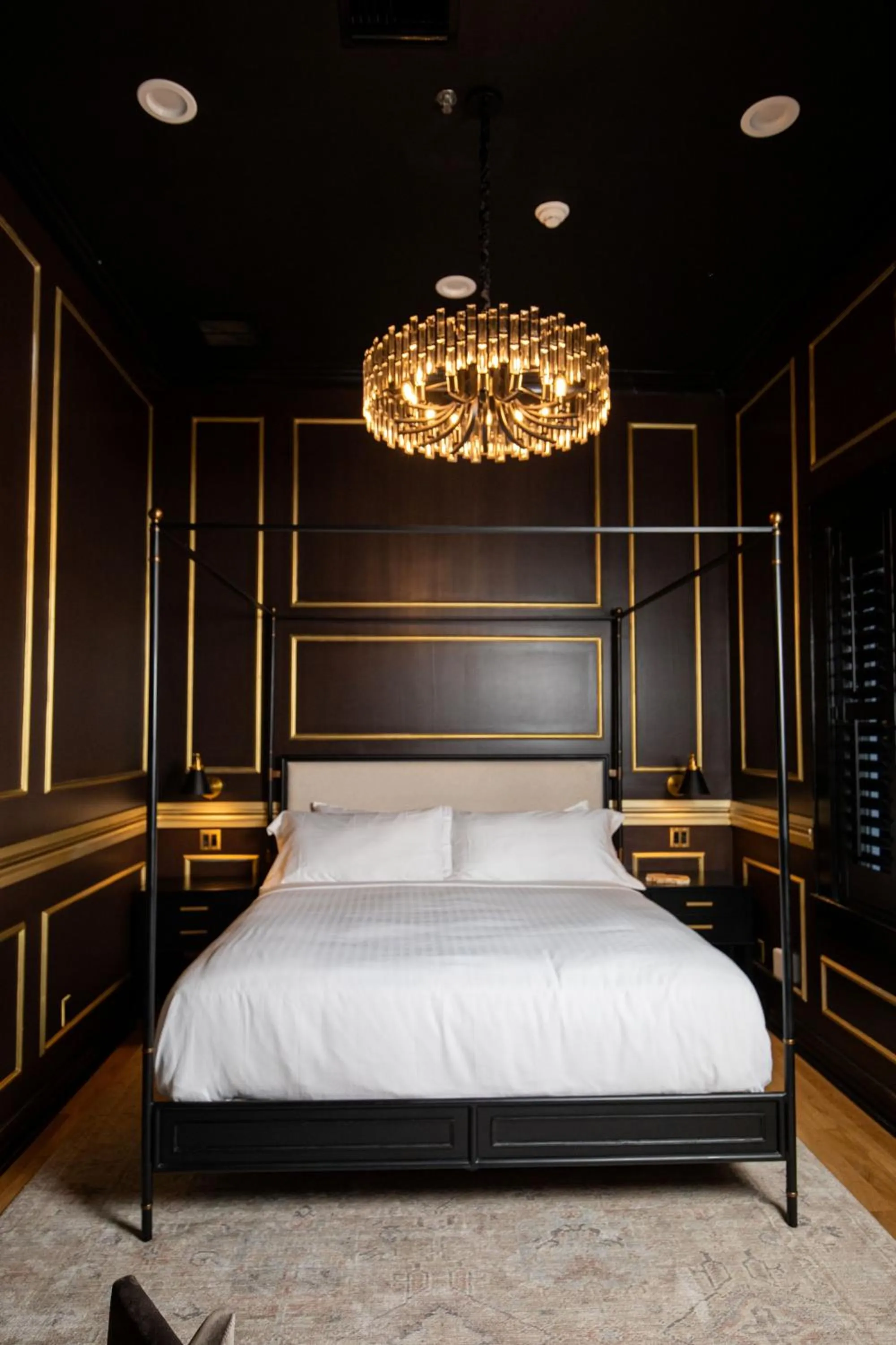 Bed in Blackbird Hotel