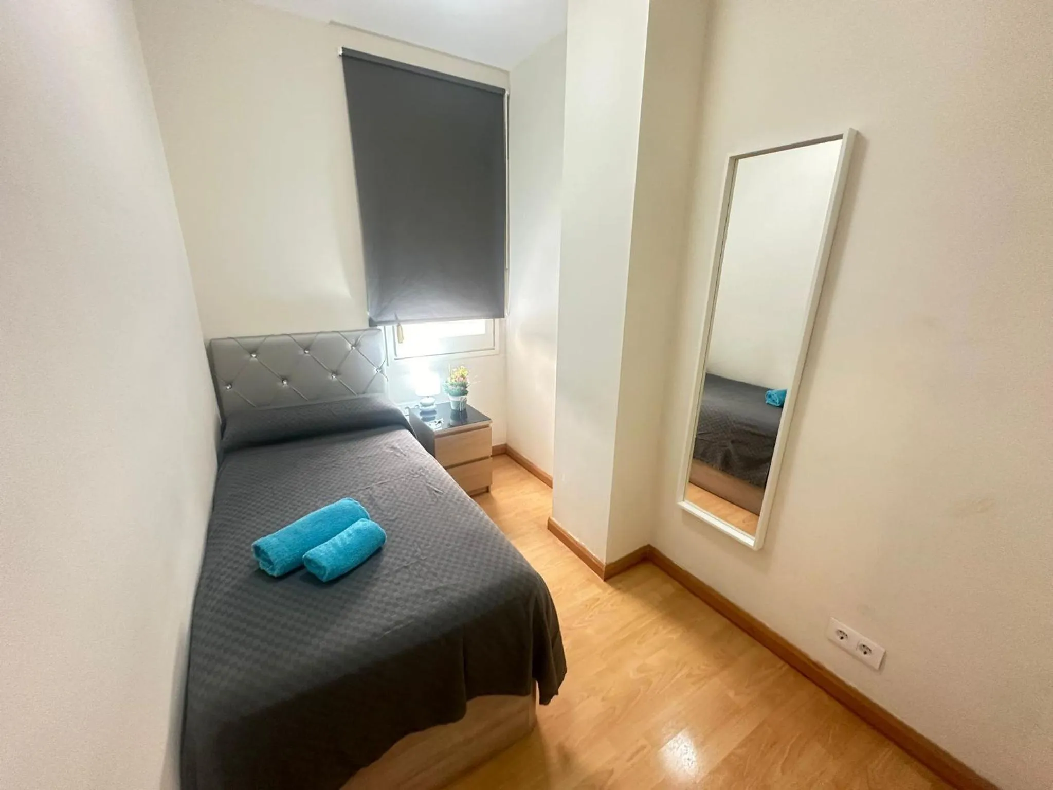 Bed in Habitaciones Paris