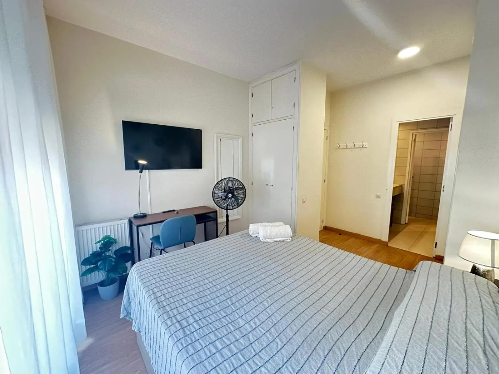 Bed in Habitaciones Paris