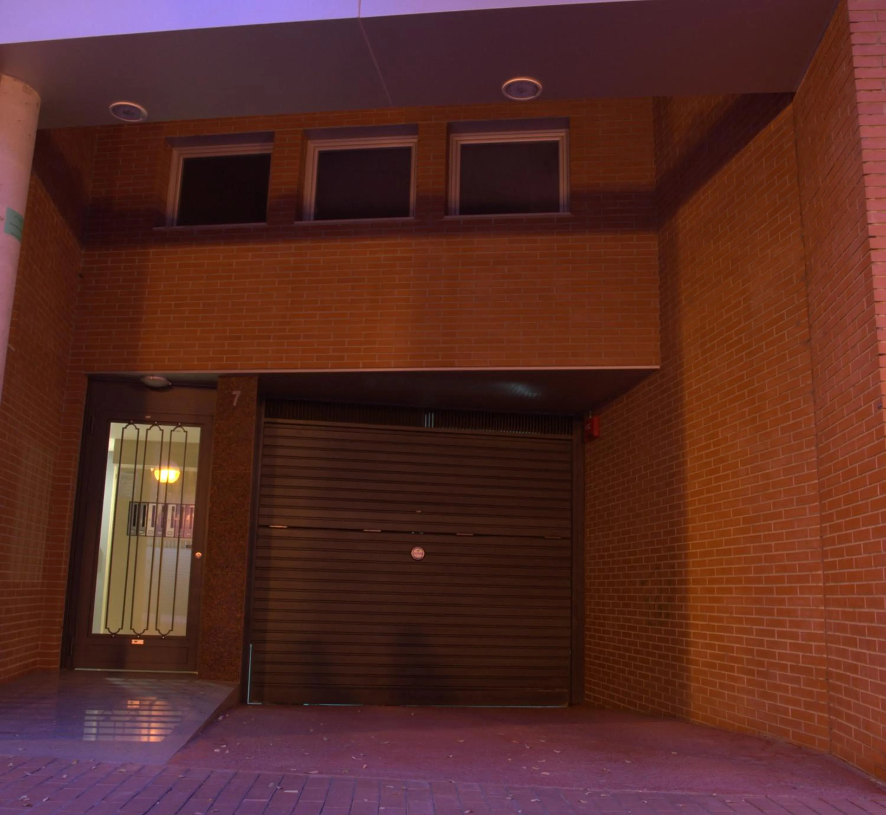 Facade/entrance in Apartamentos Navas 2